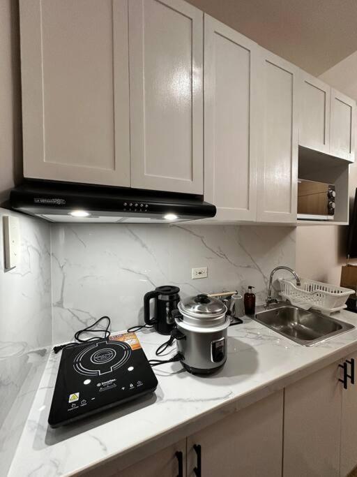 Cozy Condo in Taguig view 2