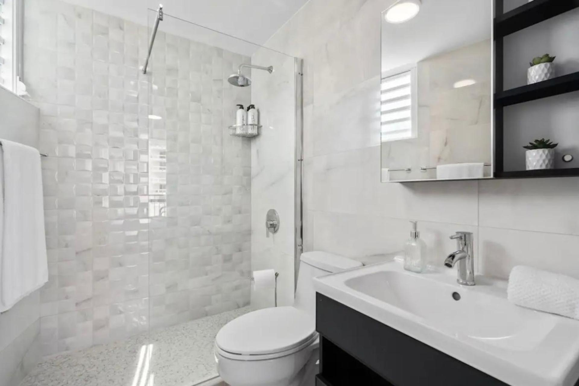 Apartamentos en excelente Zona Condado, a pasos de la Playa Puerto Rico view 2