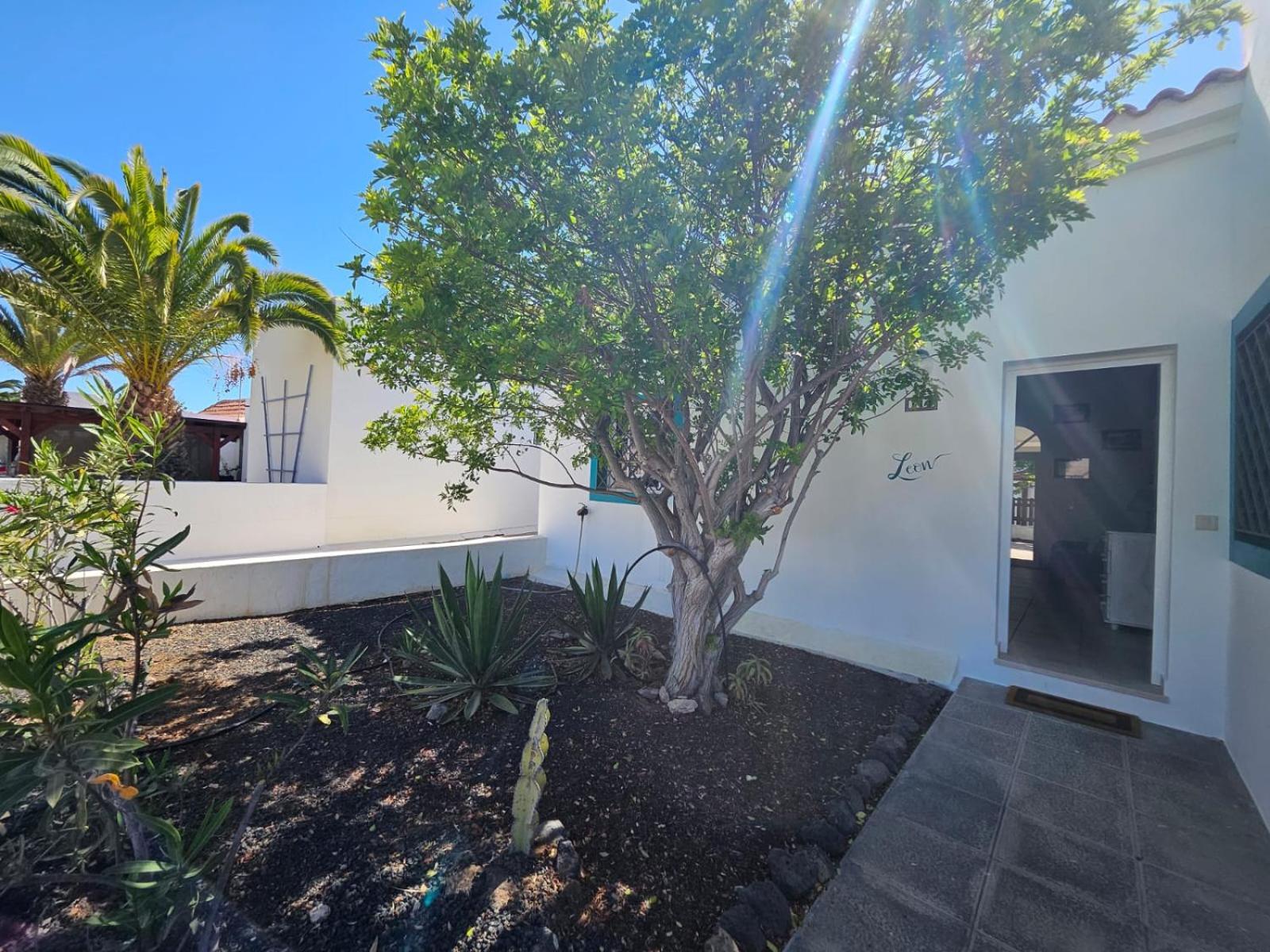 Villa Leon view 3
