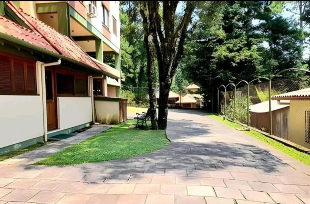 Siga Gramado - Apto Excelente! Localização Top!
