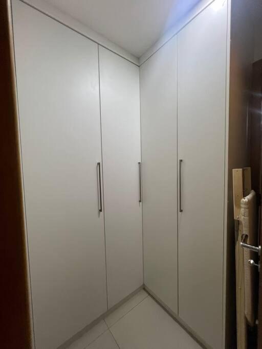 Lindo Apartamento Dentro do shopping