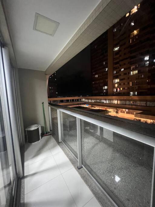 Lindo Apartamento Dentro do shopping