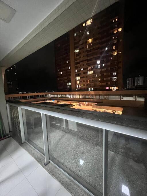 Lindo Apartamento Dentro do shopping