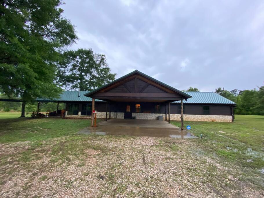 Camplee - 50 Private Acres - Lake Sam Rayburn