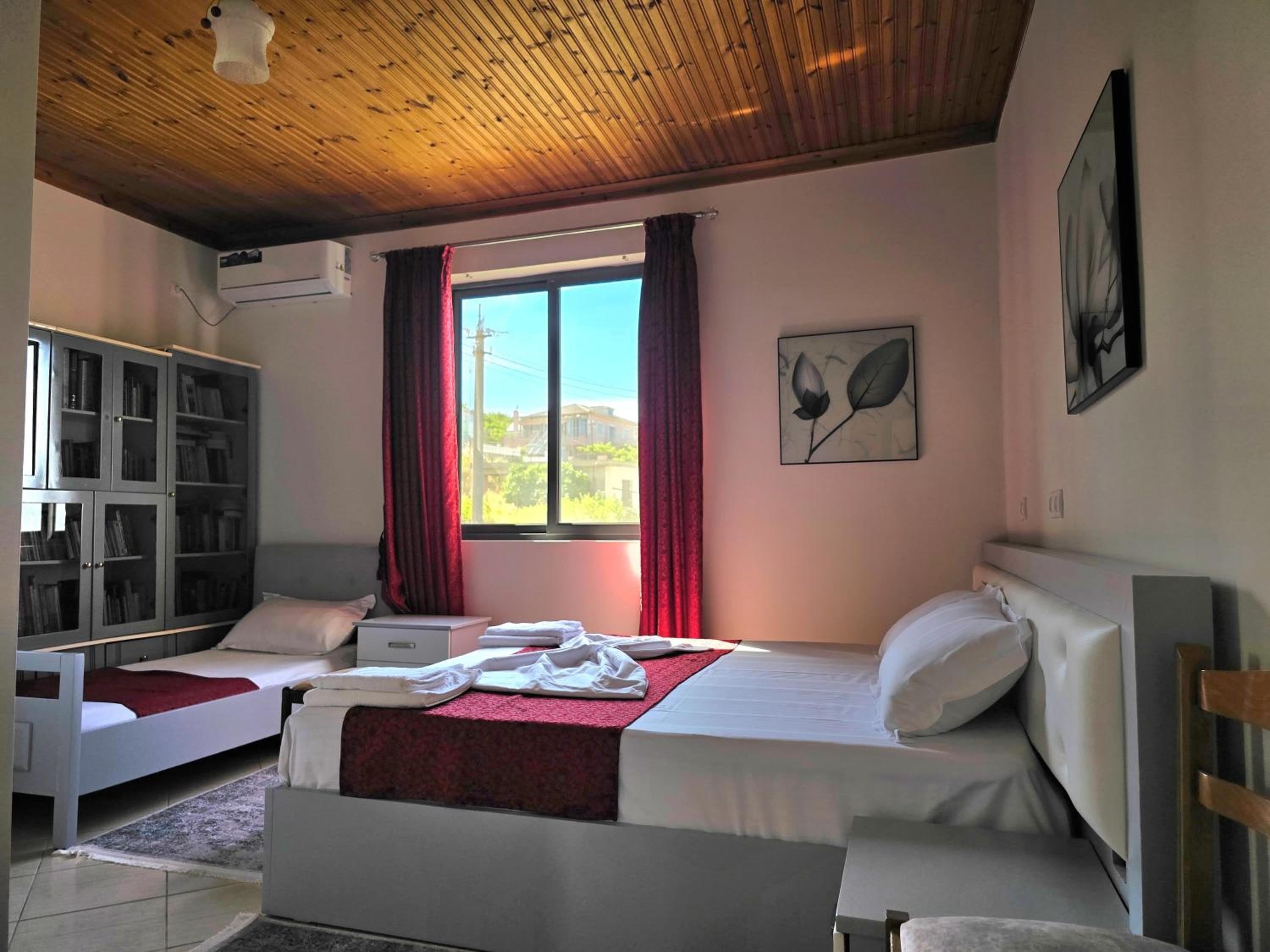 Akeron's Rooms