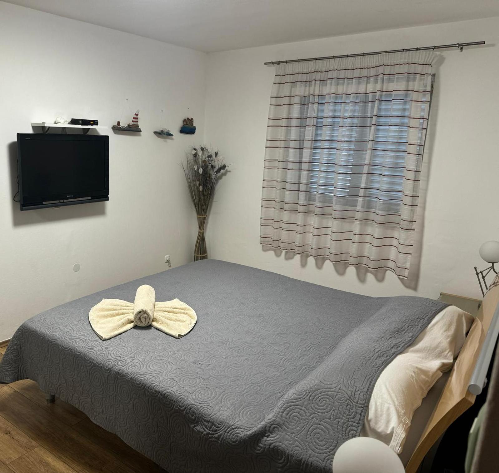 Photo 83