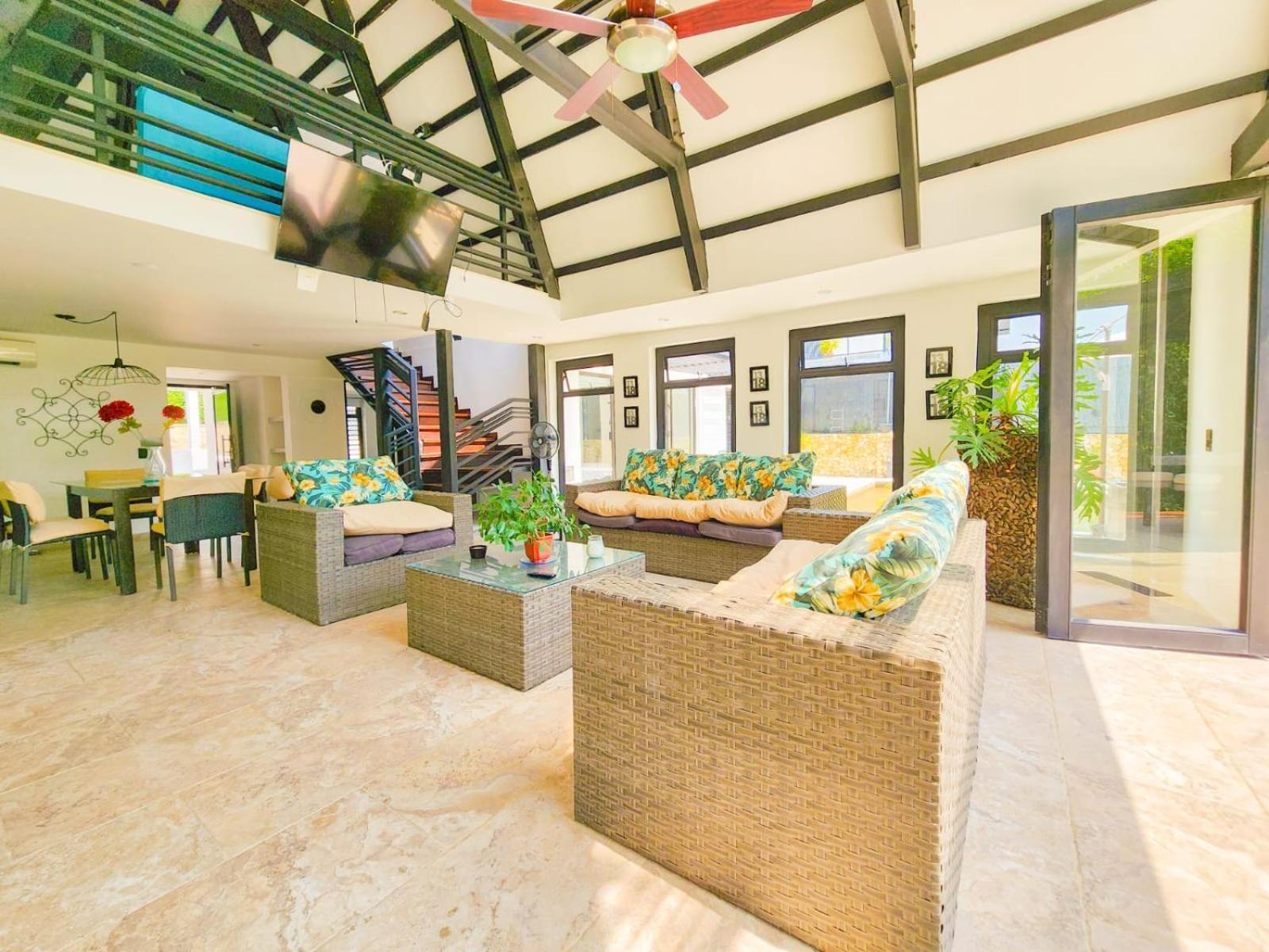 Exótica casa en EL PEÑÓN- GIRARDOT
