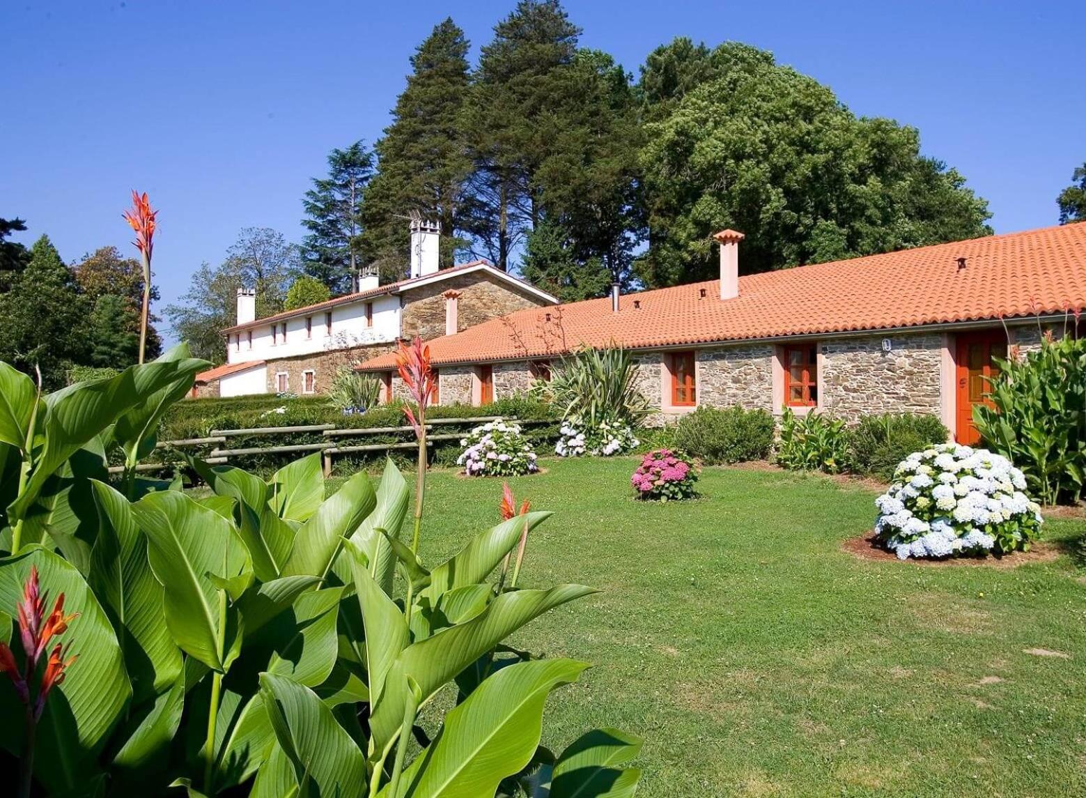 Aldea A Paínza view 3