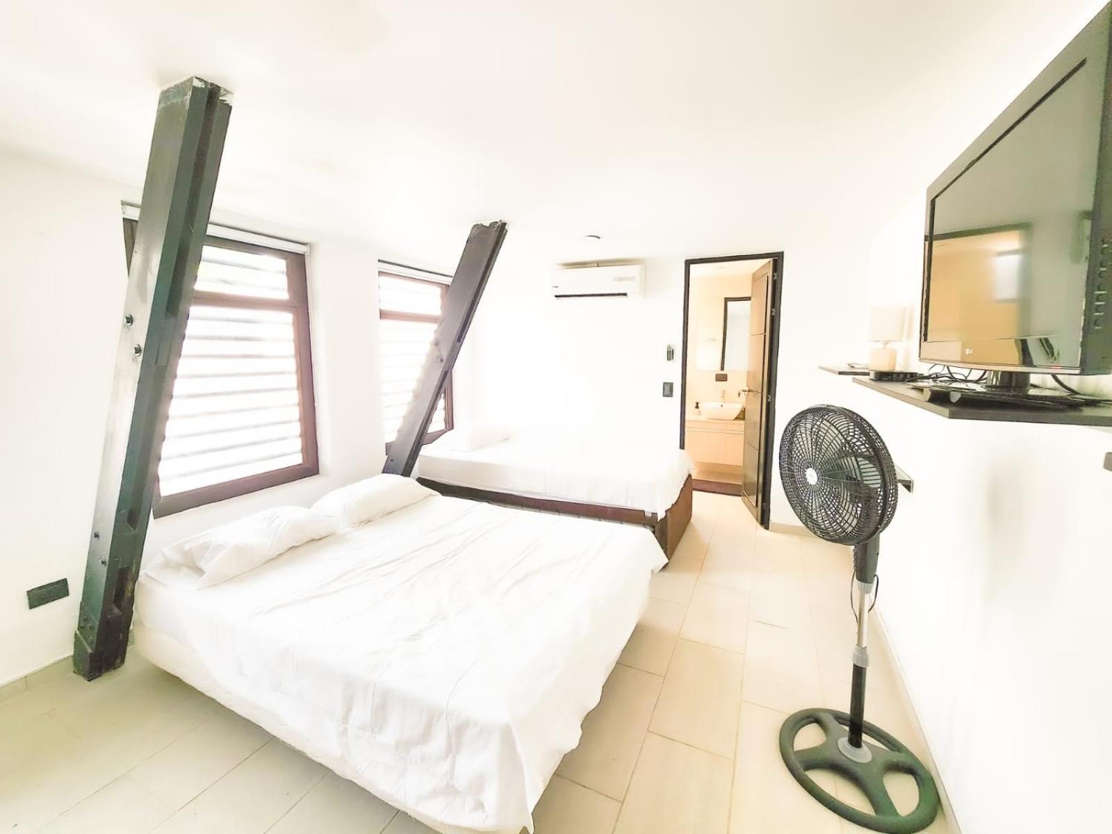 Exótica casa en EL PEÑÓN- GIRARDOT