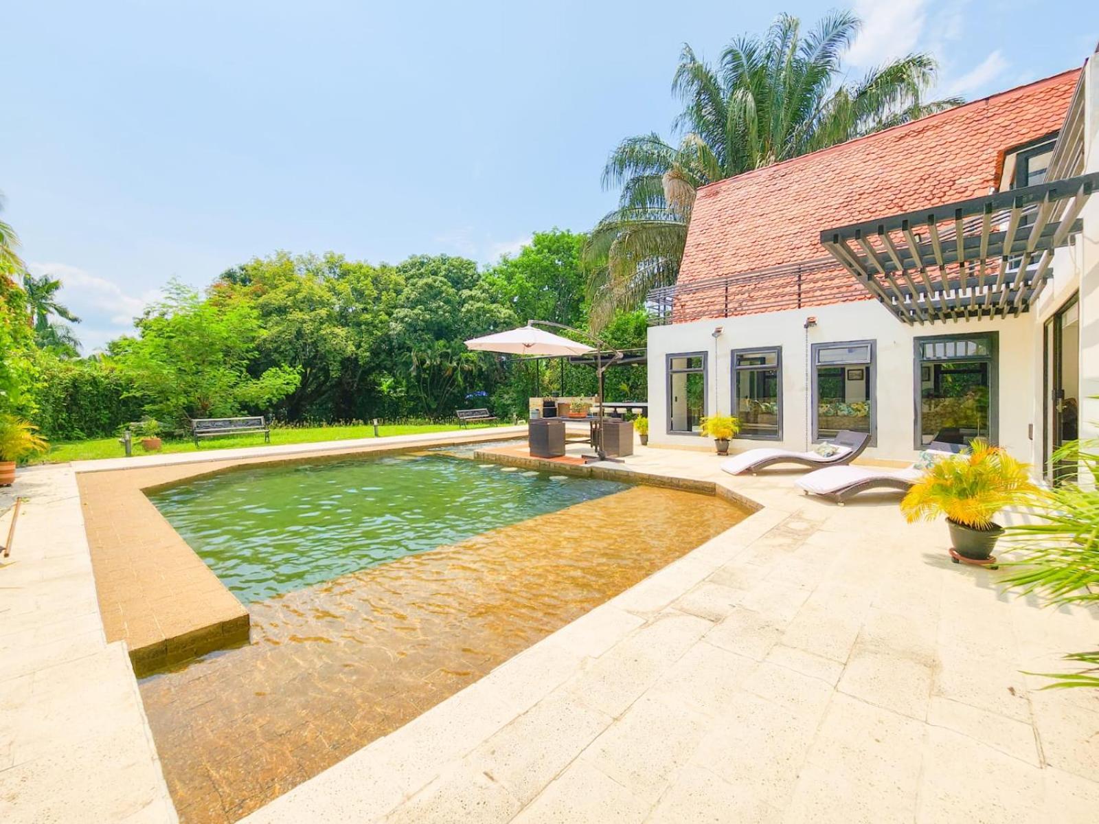 Exótica casa en EL PEÑÓN- GIRARDOT