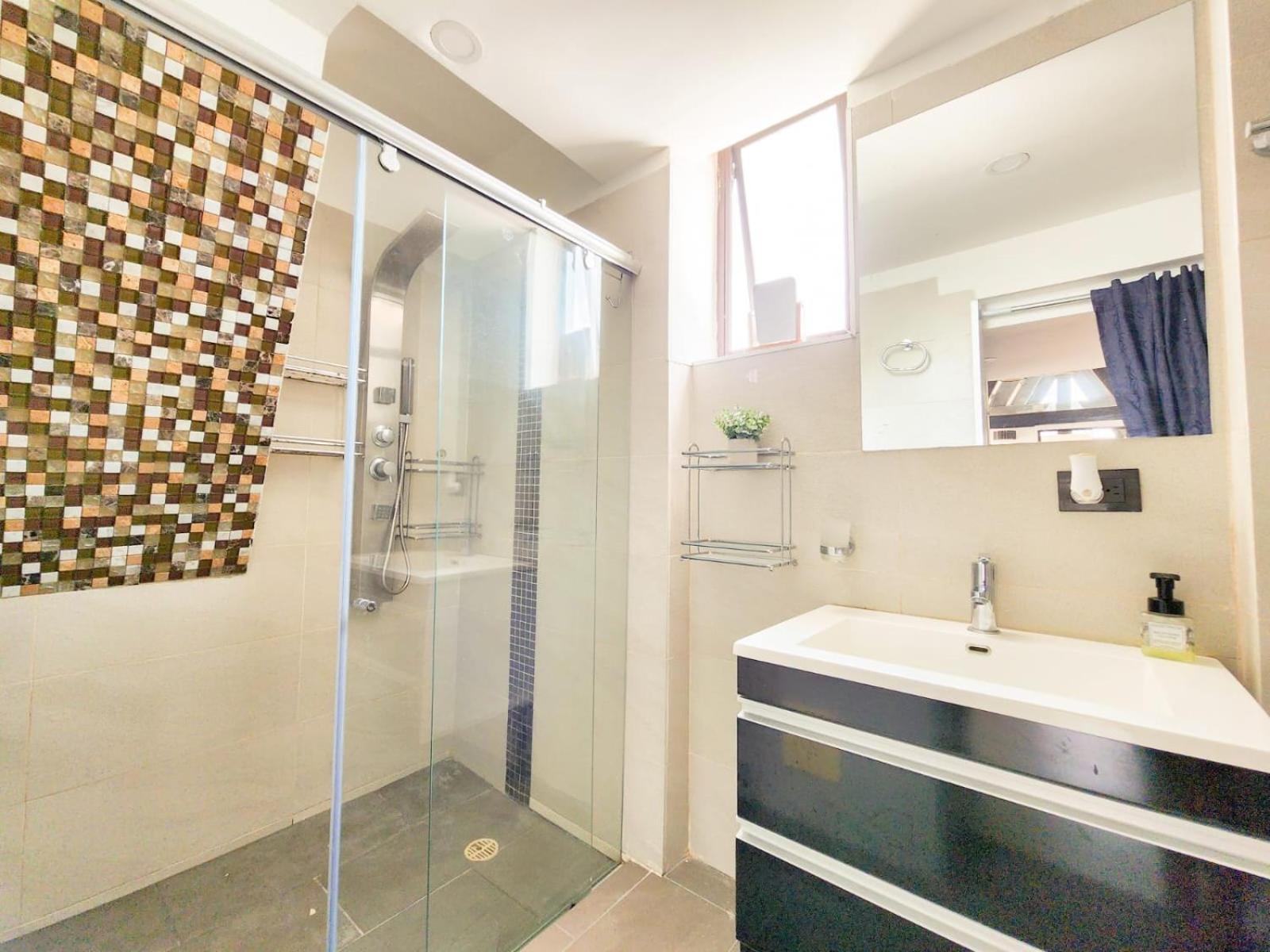Exótica casa en EL PEÑÓN- GIRARDOT