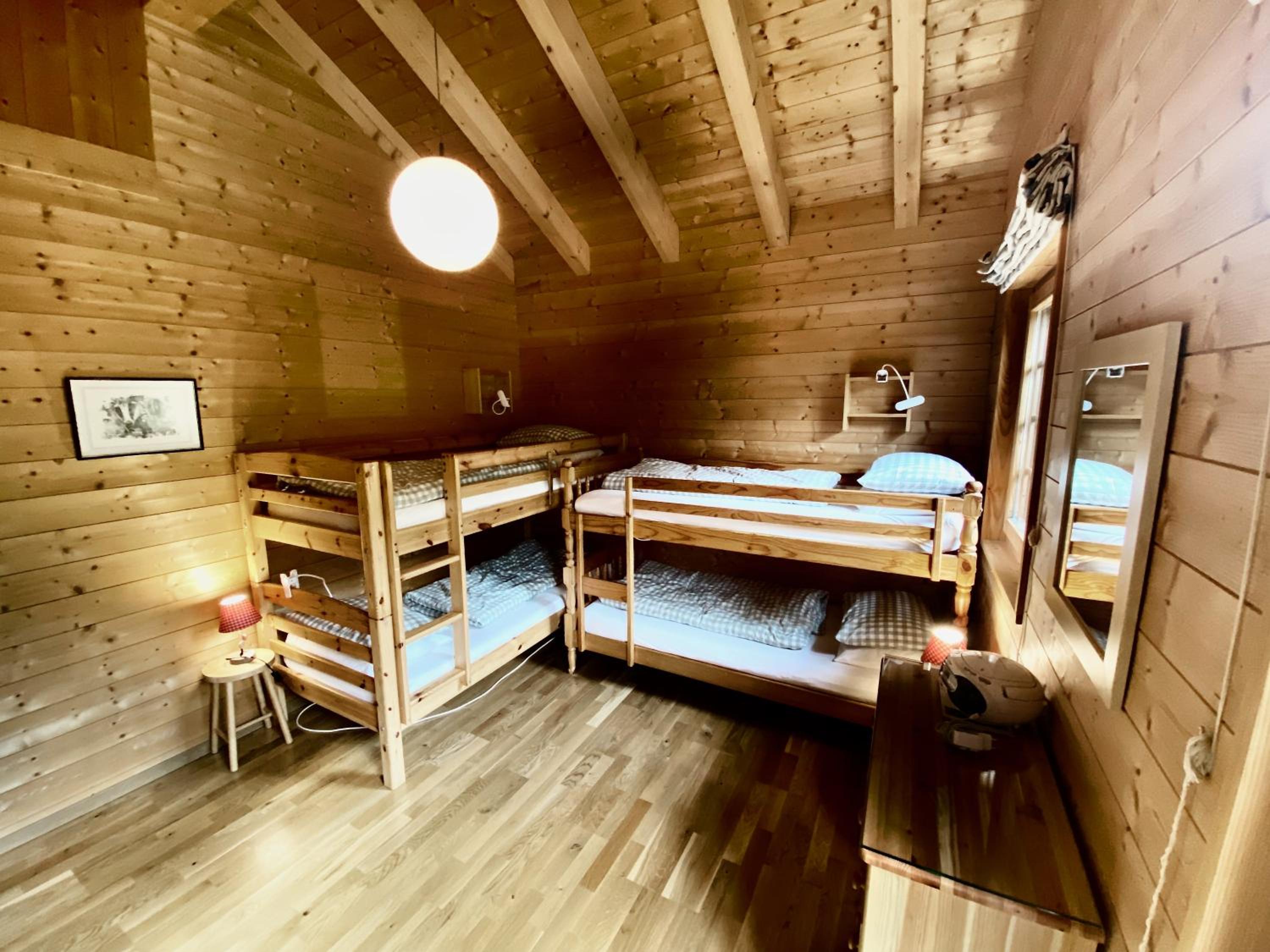 Chalet La Cergnat 64 view 5