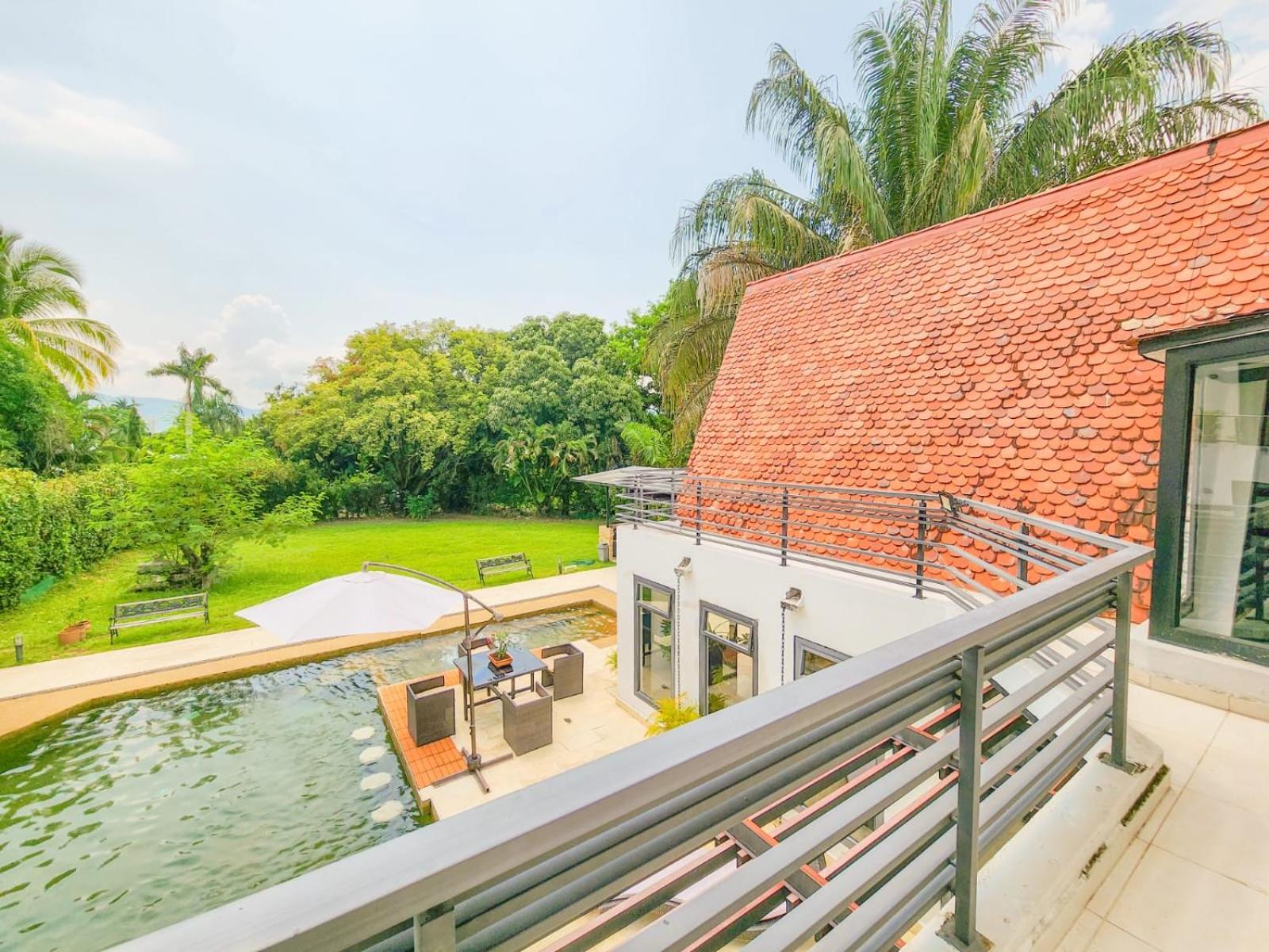 Exótica casa en EL PEÑÓN- GIRARDOT