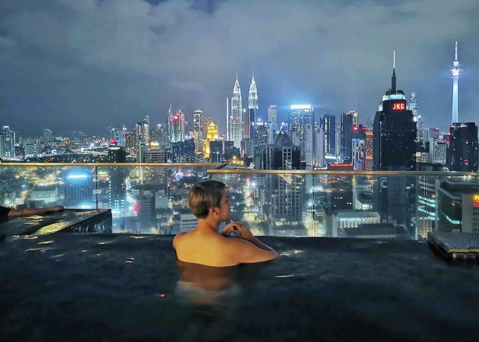 Infinity pool KLCC view by Regalia photo 1