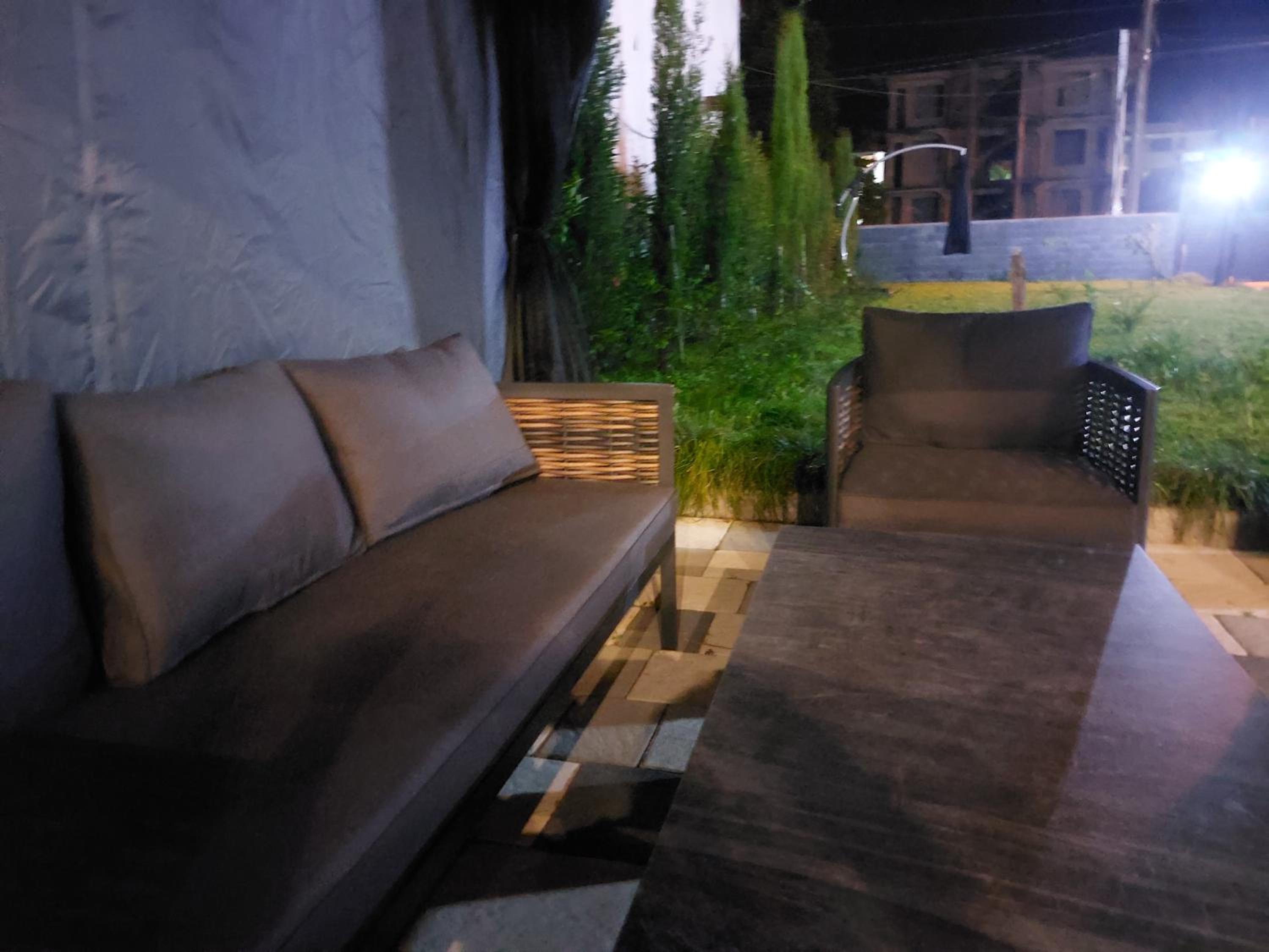 Hotel Barbare