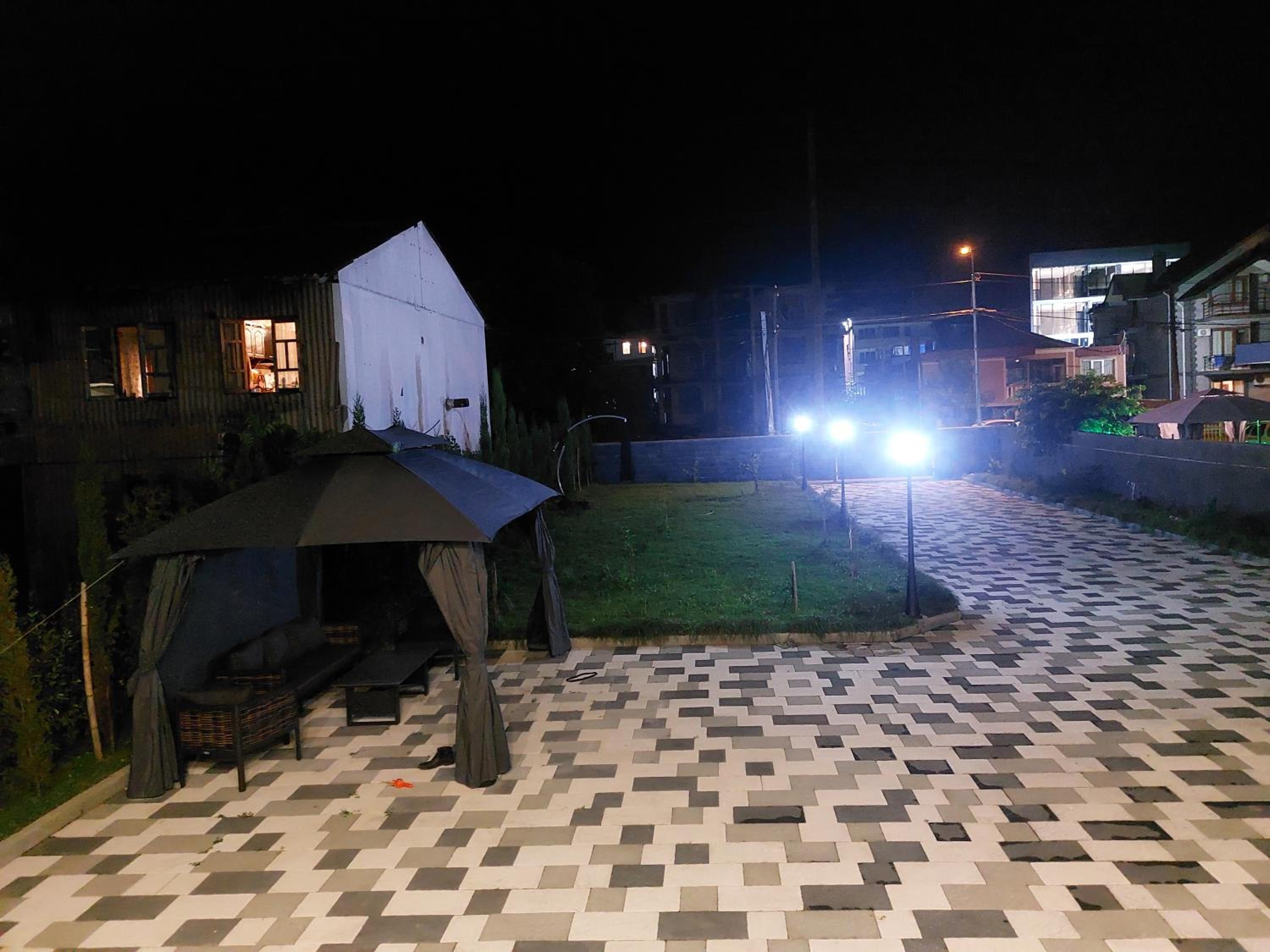 Hotel Barbare