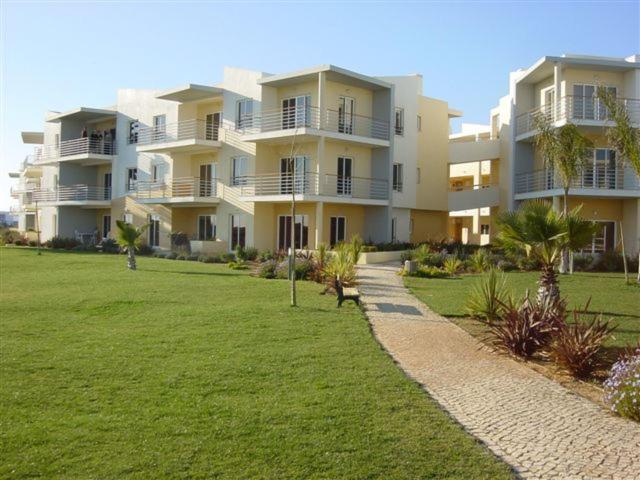 Apartamento Rosa - Vila da Praia view 4