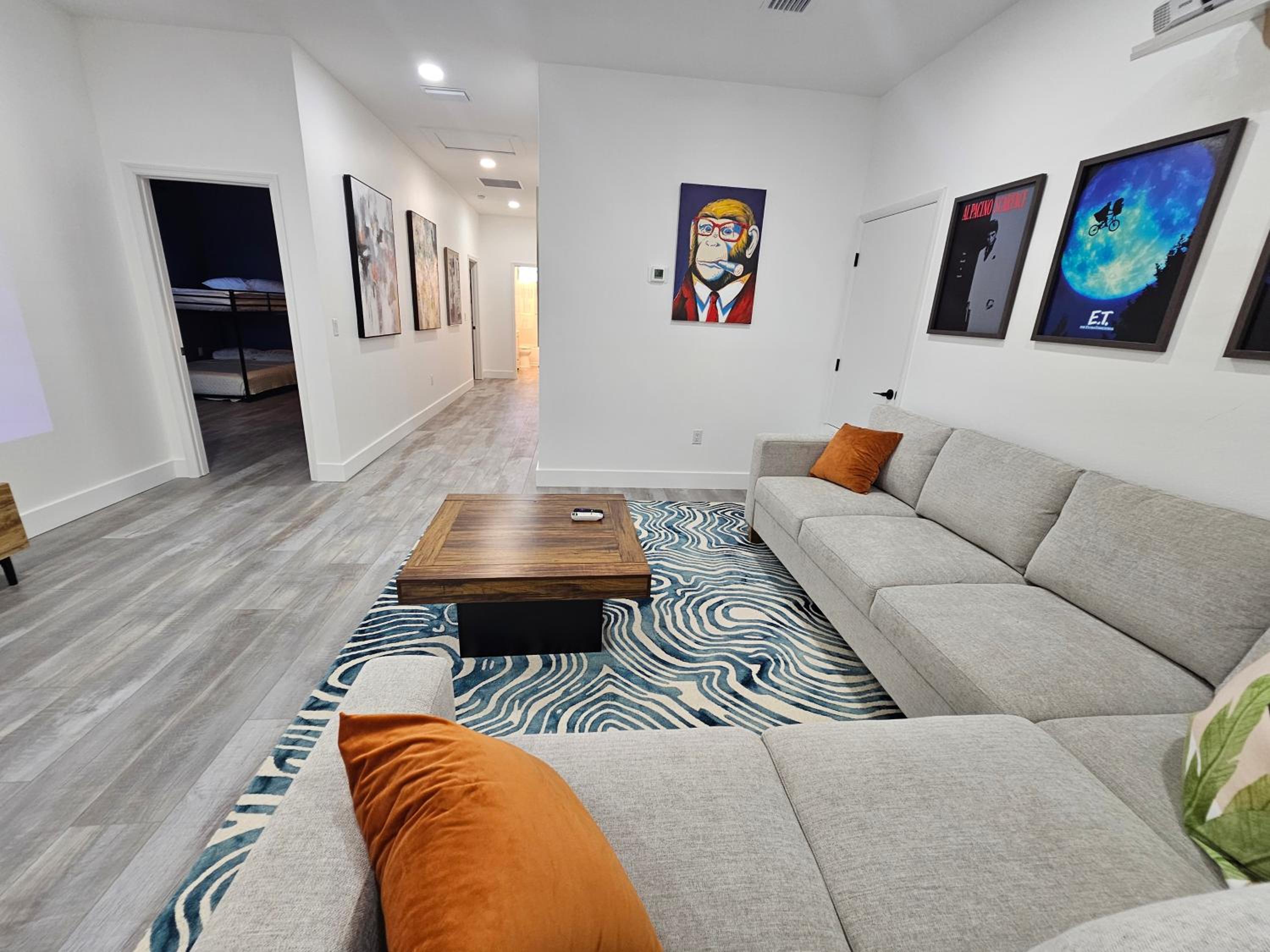 LUXURY 5bd 4ba w Jacuzzi tub Winter Park CP Orlando Gem