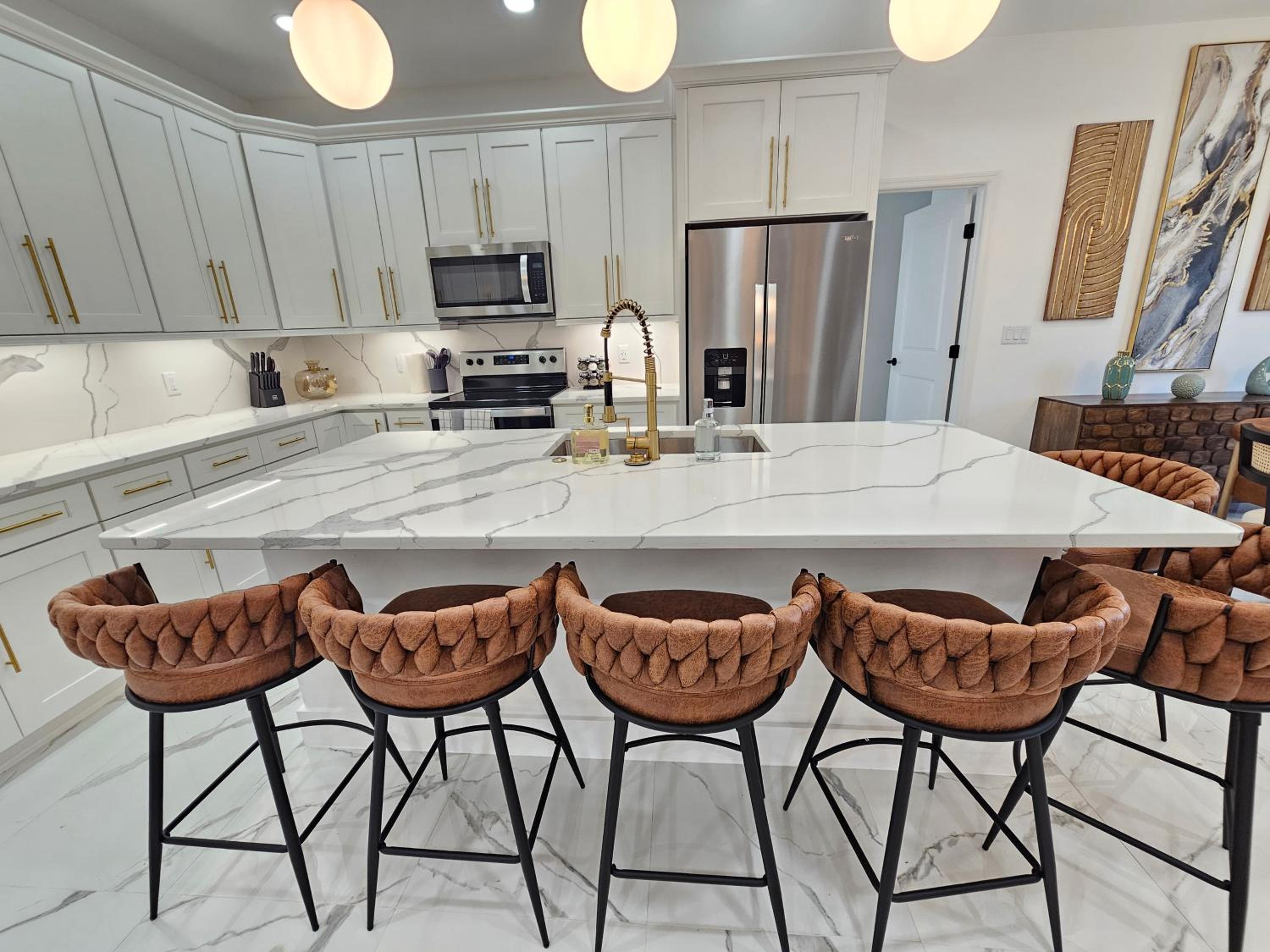 LUXURY 5bd 4ba w Jacuzzi tub Winter Park CP Orlando Gem