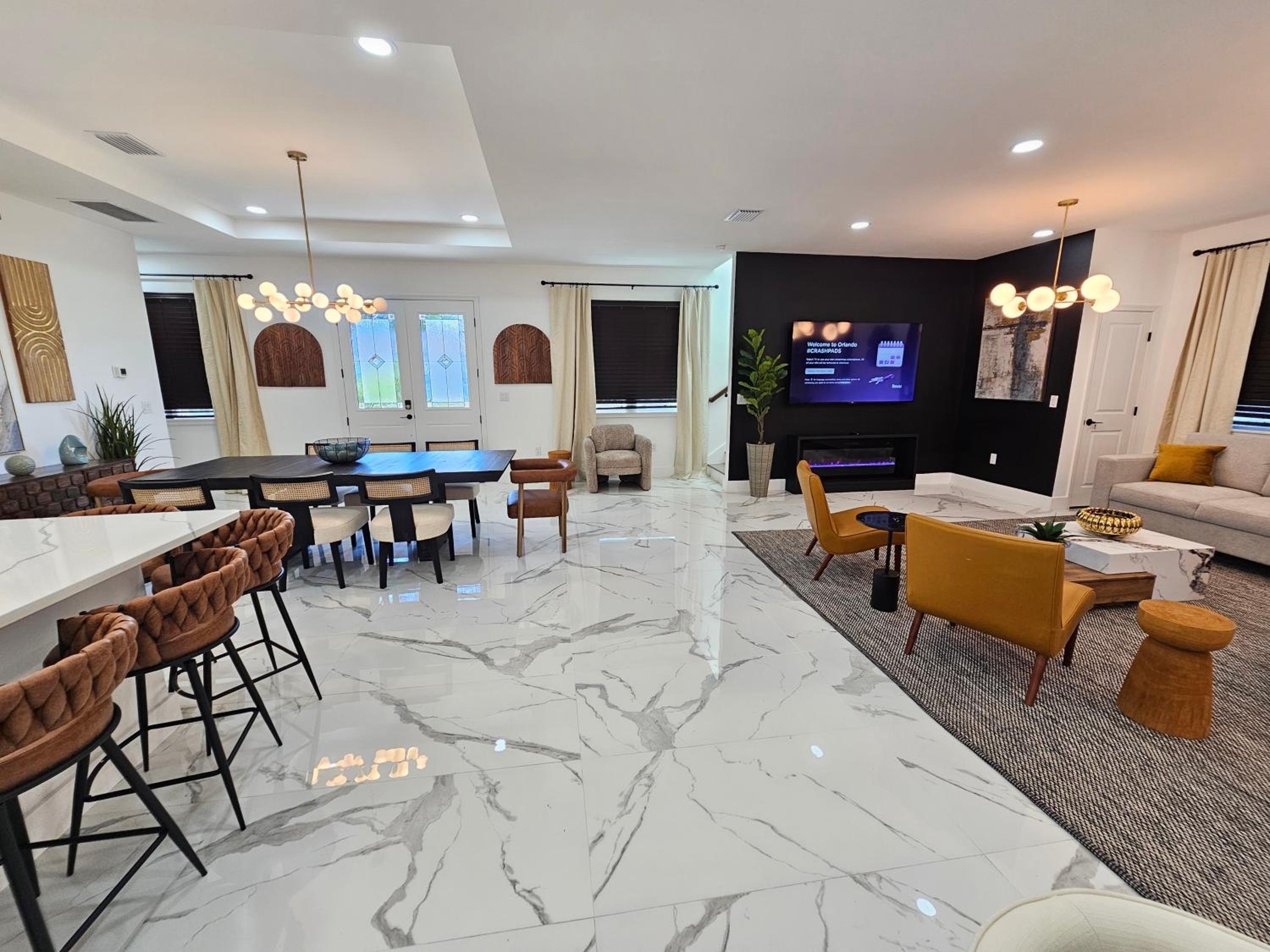 LUXURY 5bd 4ba w Jacuzzi tub Winter Park CP Orlando Gem