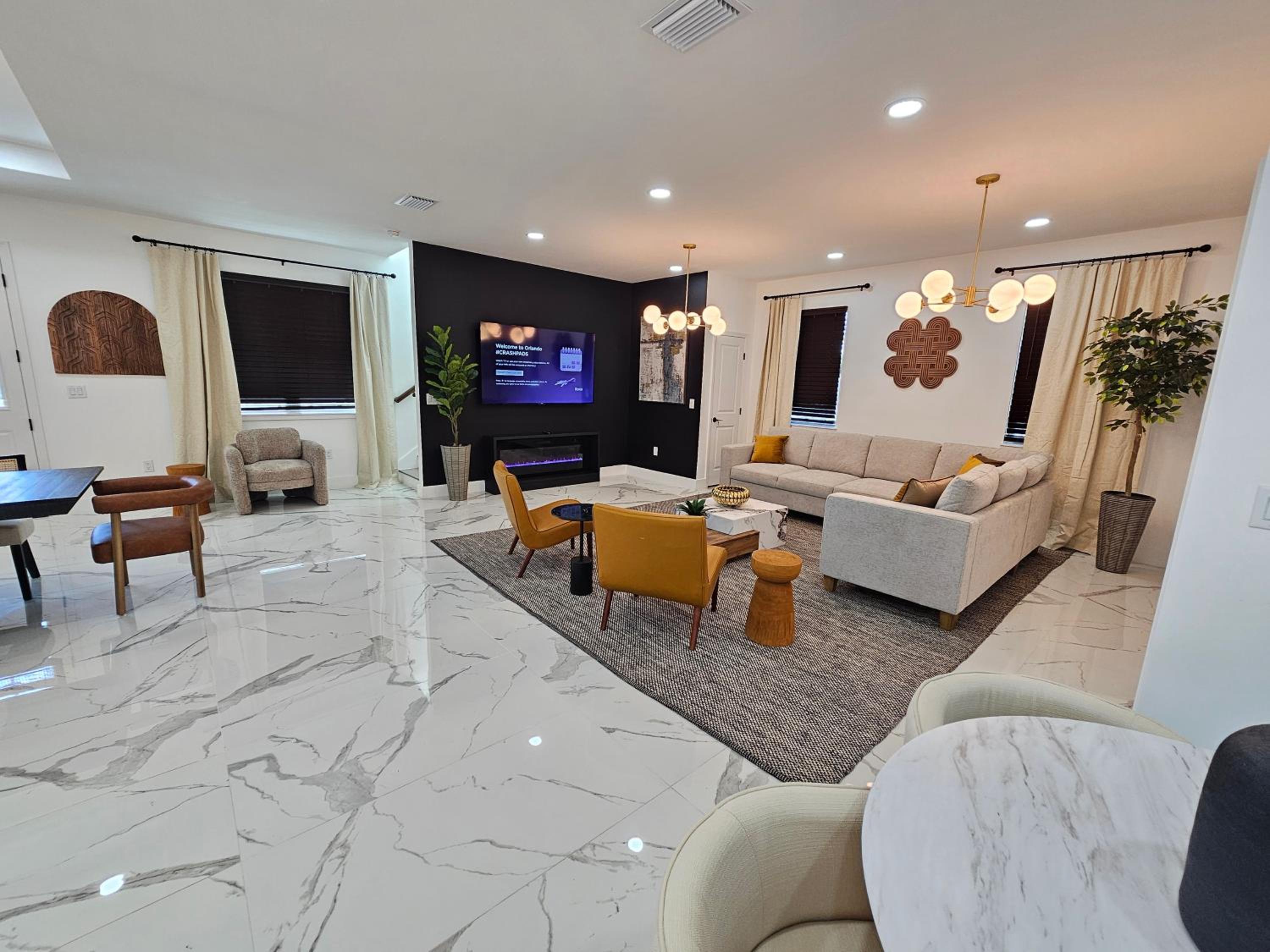 LUXURY 5bd 4ba w Jacuzzi tub Winter Park CP Orlando Gem