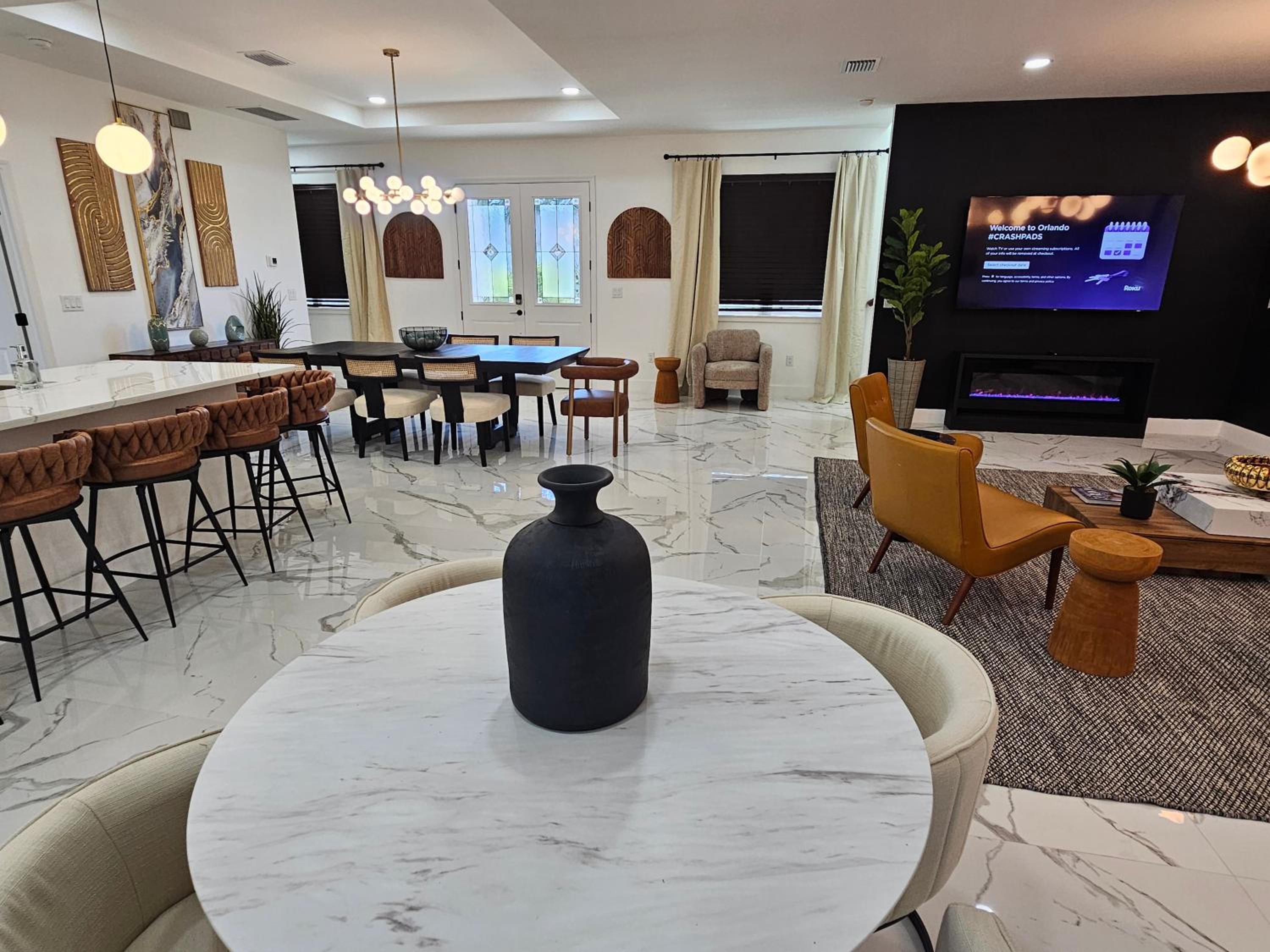 LUXURY 5bd 4ba w Jacuzzi tub Winter Park CP Orlando Gem