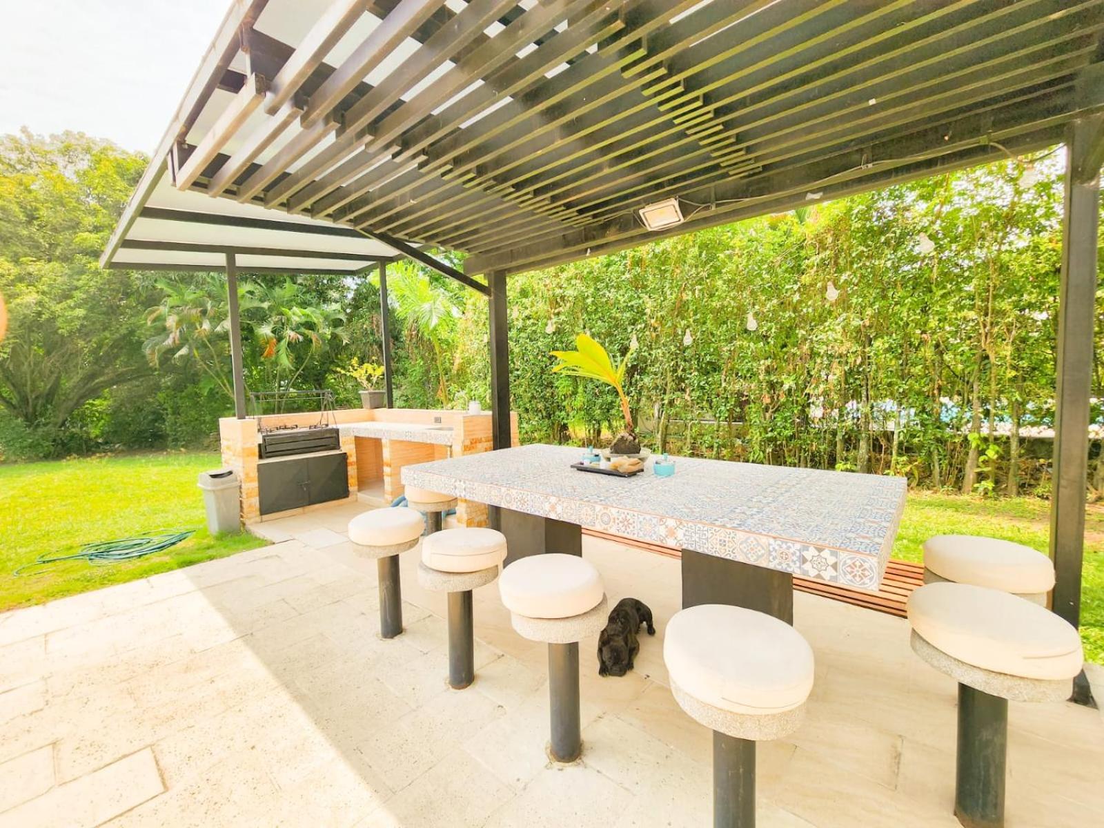 Exótica casa en EL PEÑÓN- GIRARDOT