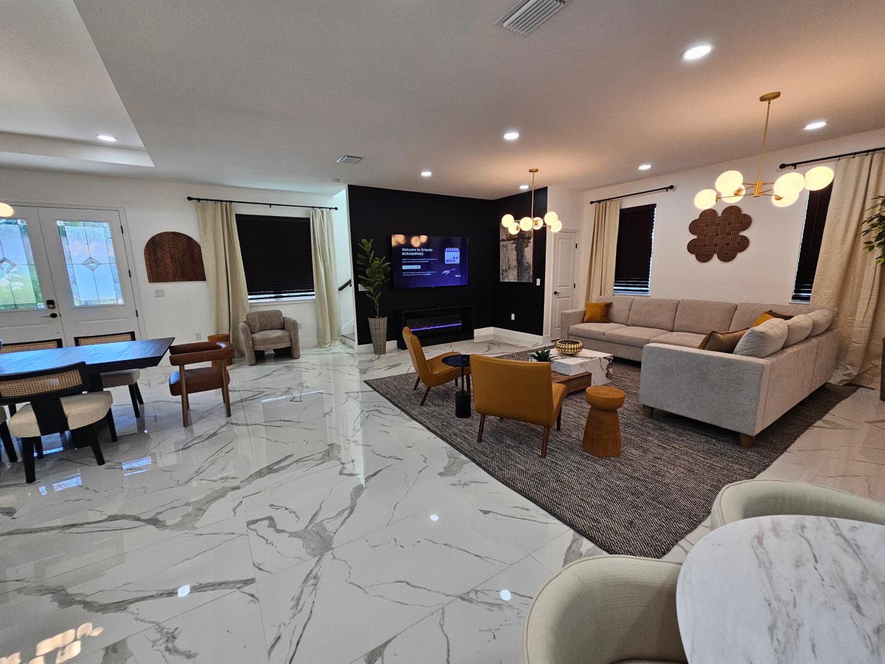 LUXURY 5bd 4ba w Jacuzzi tub Winter Park CP Orlando Gem