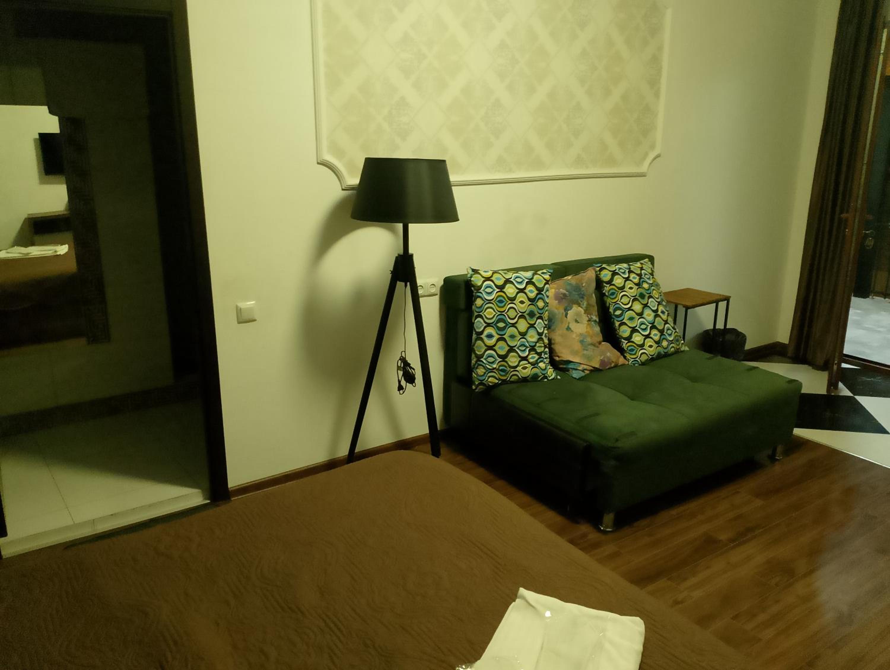 Photo 44