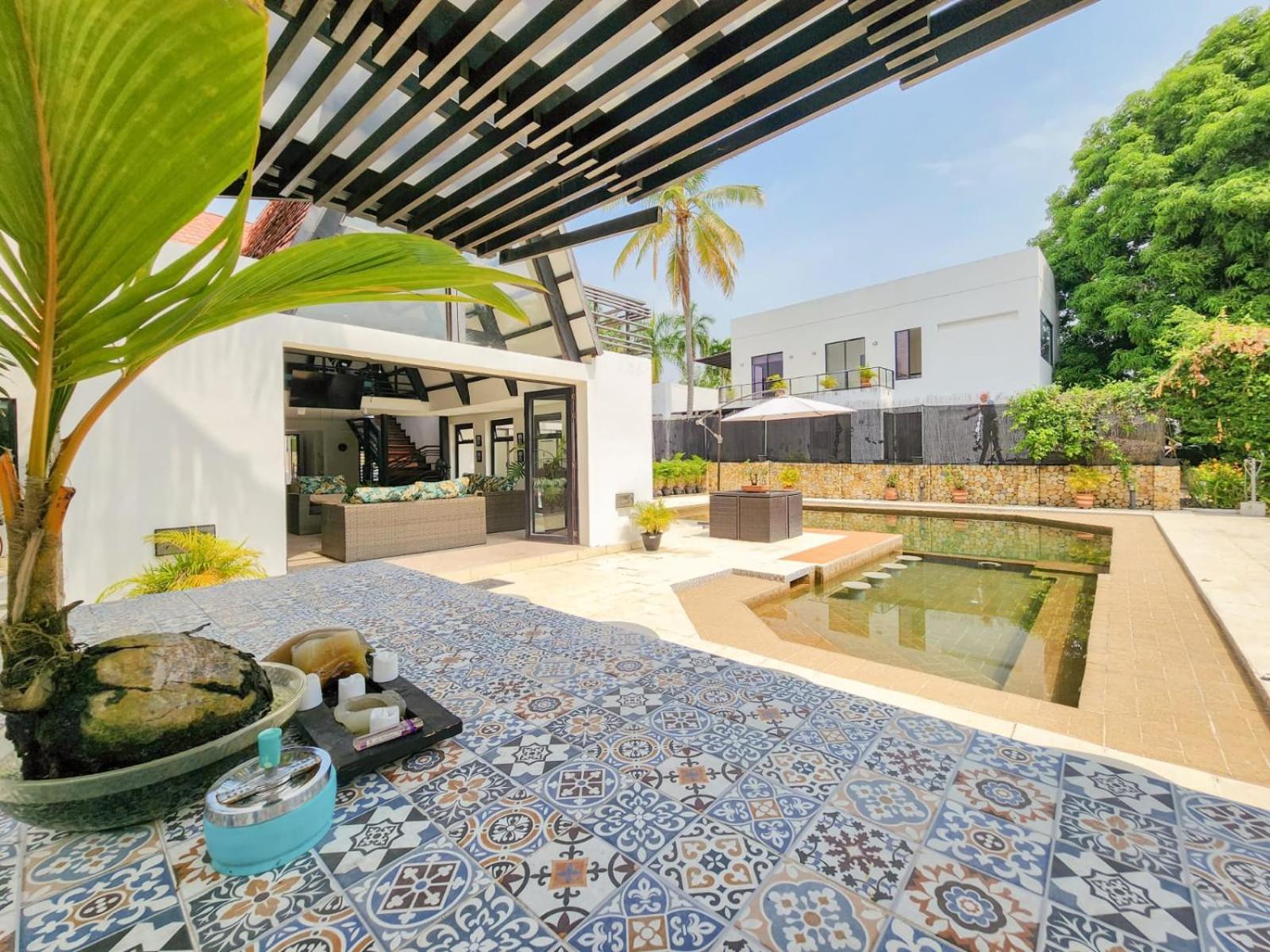 Exótica casa en EL PEÑÓN- GIRARDOT