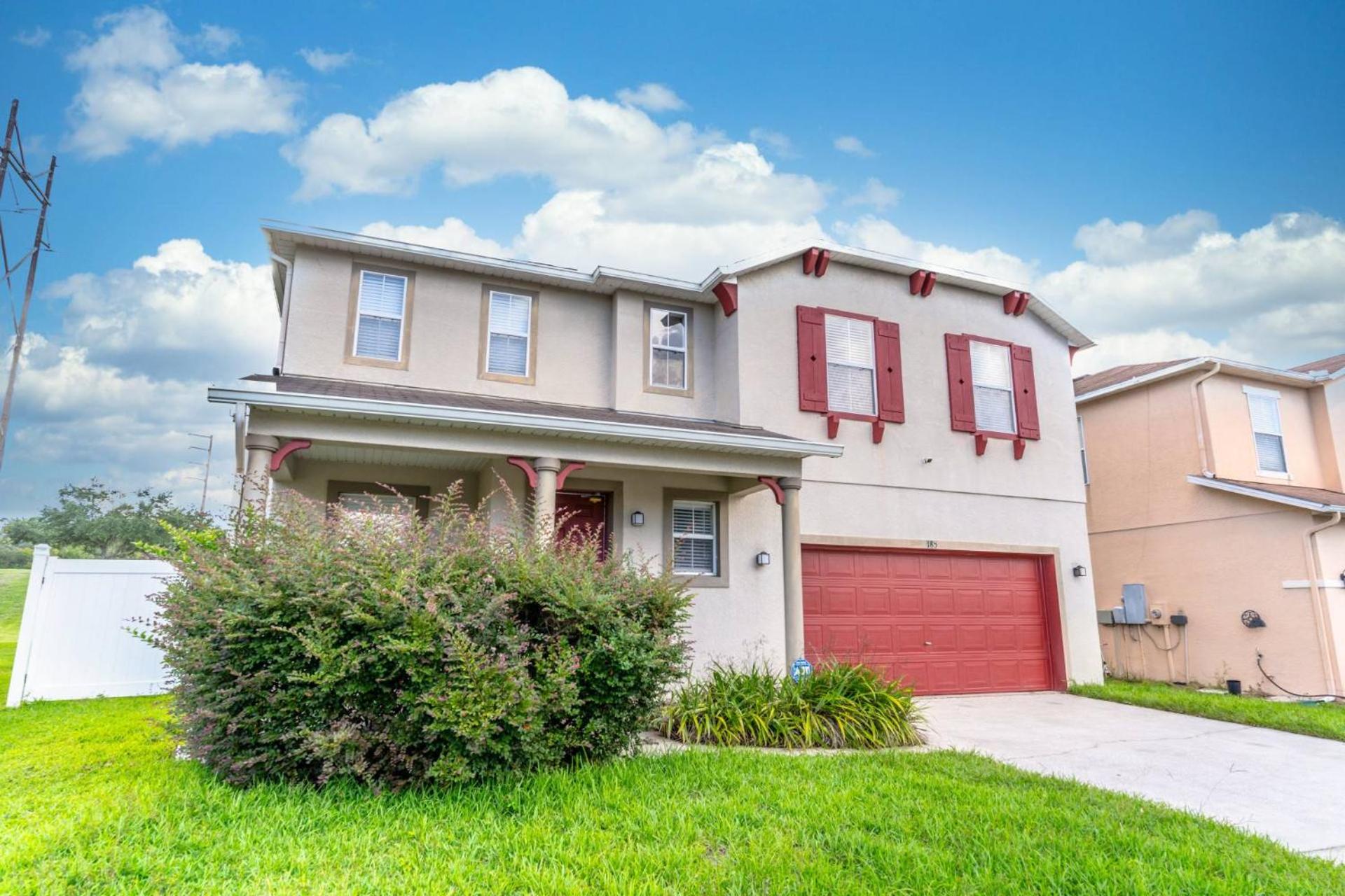 185 Winwood Bay