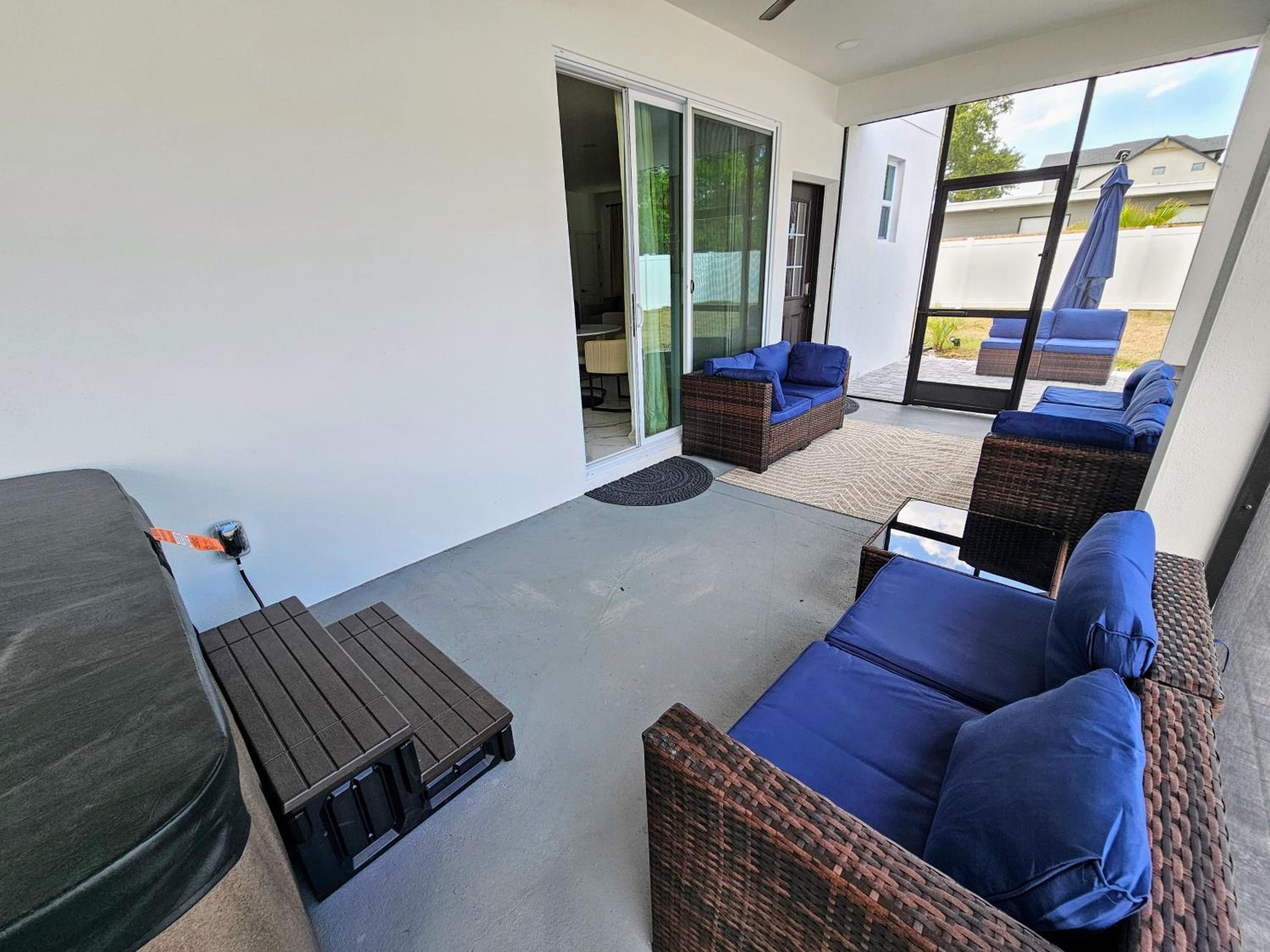 LUXURY 5bd 4ba w Jacuzzi tub Winter Park CP Orlando Gem