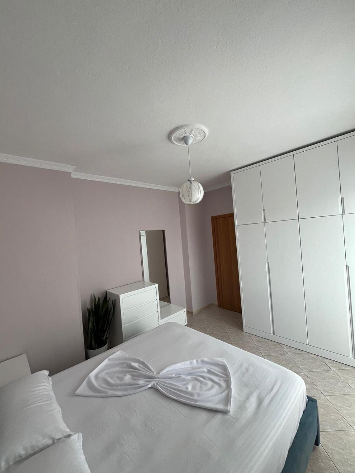 Summer Dreams apartments