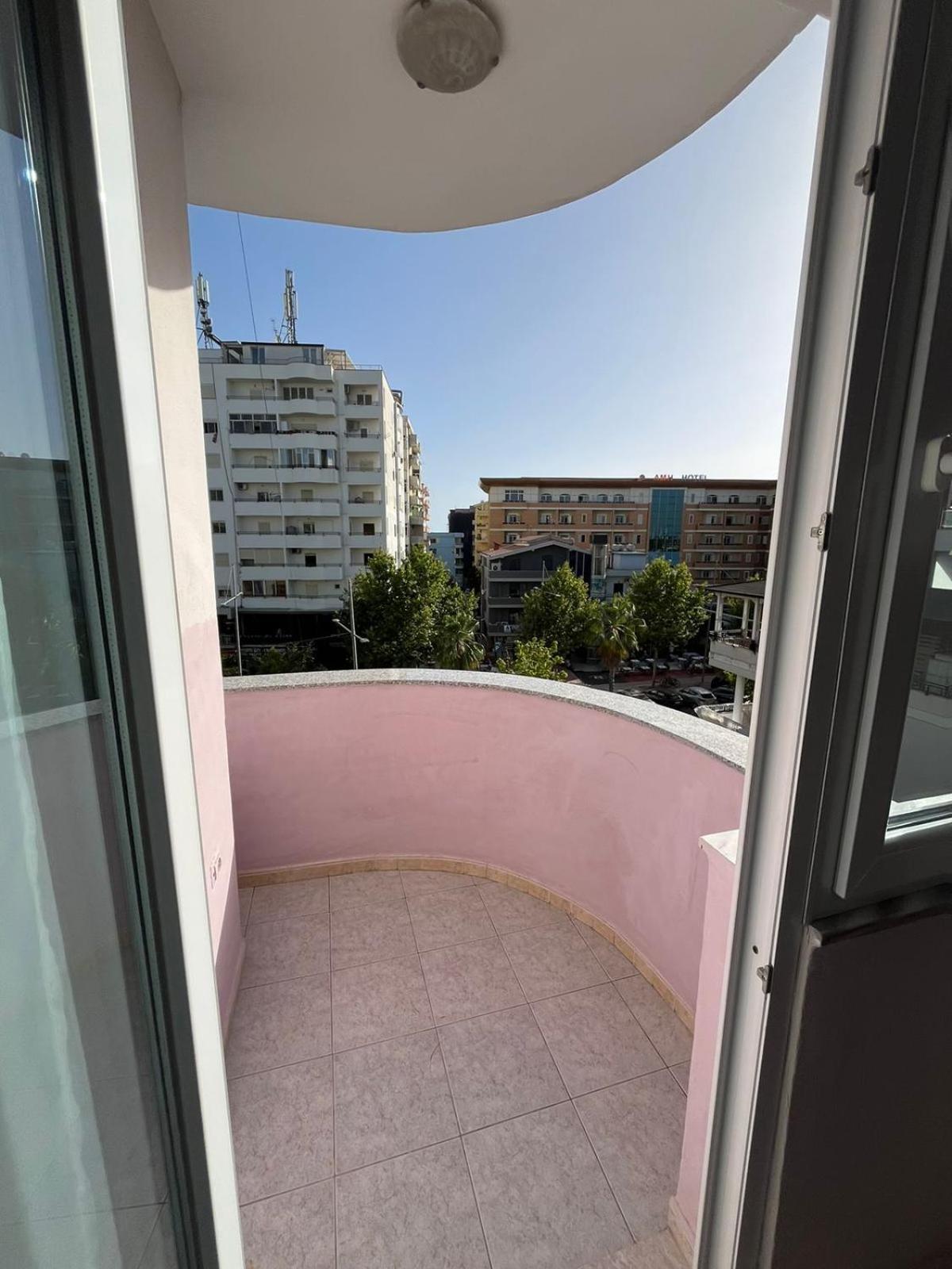 Summer Dreams apartments