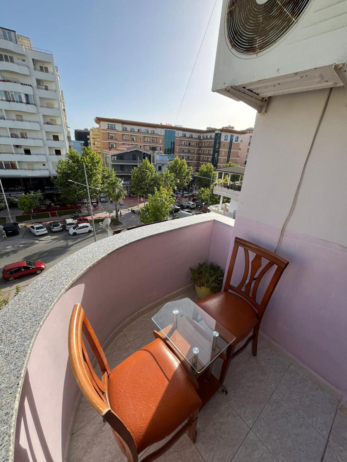 Summer Dreams apartments