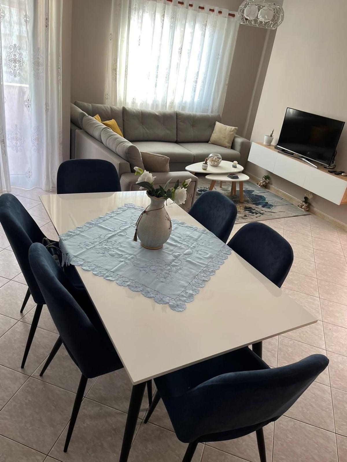 Summer Dreams apartments