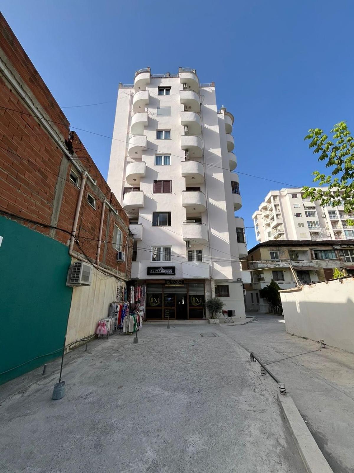 Summer Dreams apartments