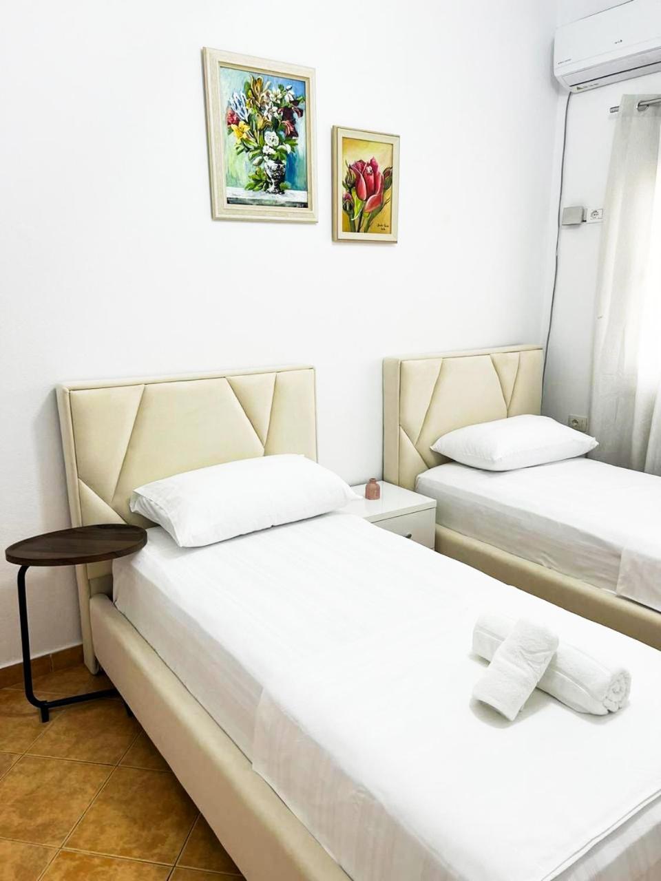 Eni Rooms