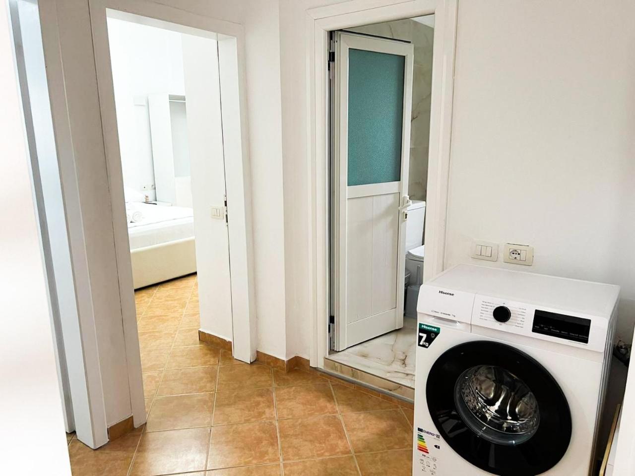Eni Rooms