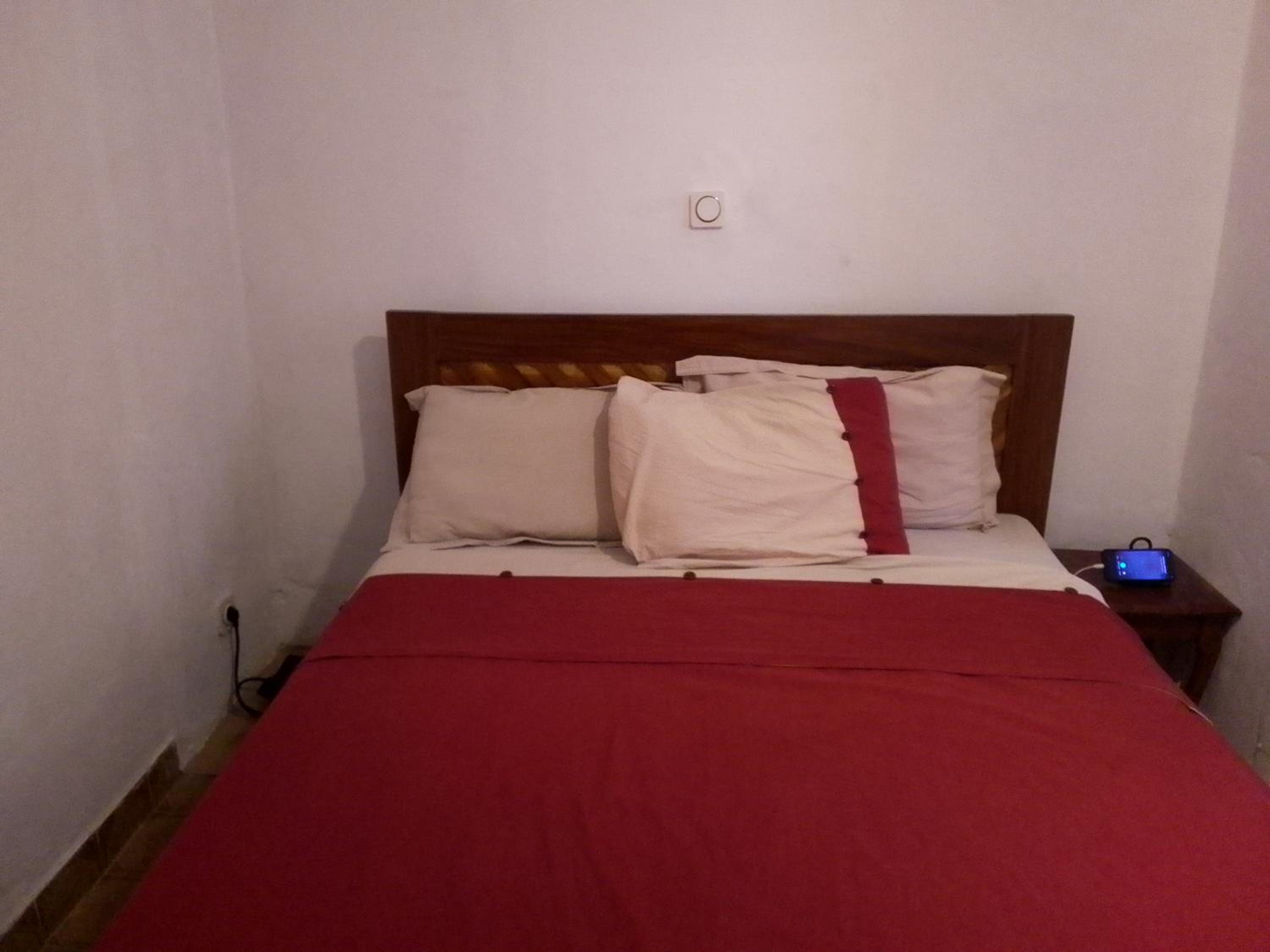 BUFFALO Room