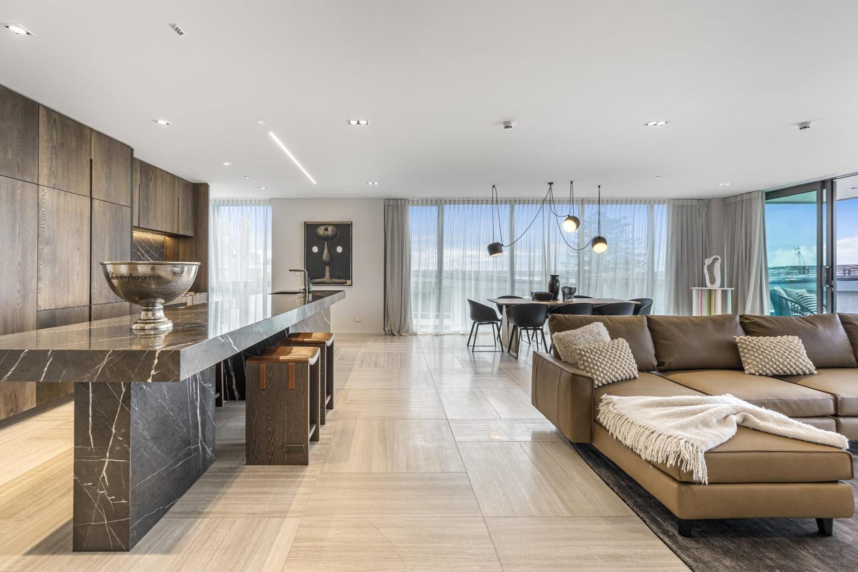 4BD Parnell Penthouse with Breathtaking Views view 4