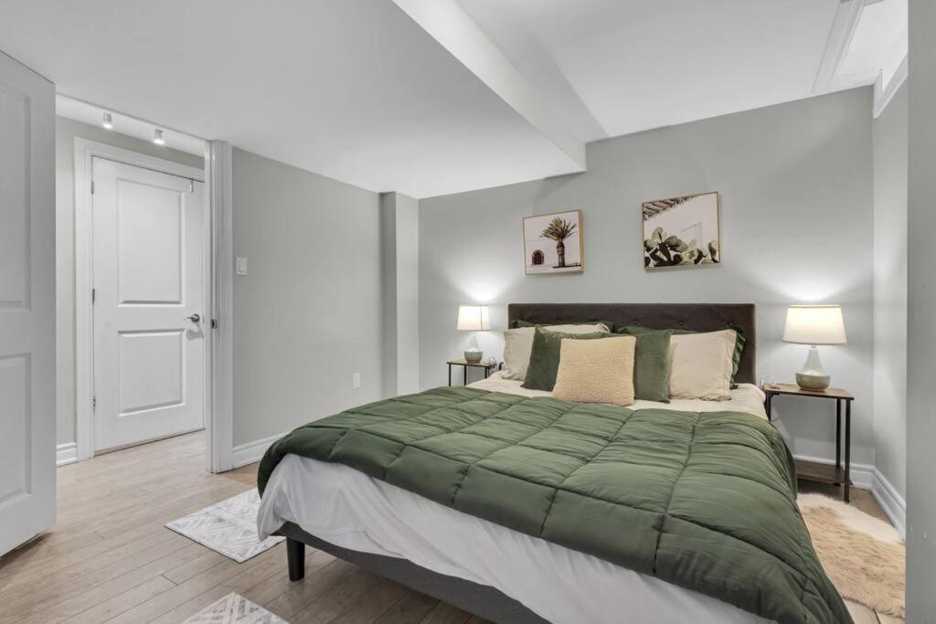 Cosy Guest Suite Near Shops, Transit, Hwy and GO!