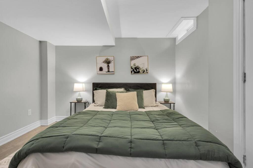 Cosy Guest Suite Near Shops, Transit, Hwy and GO!