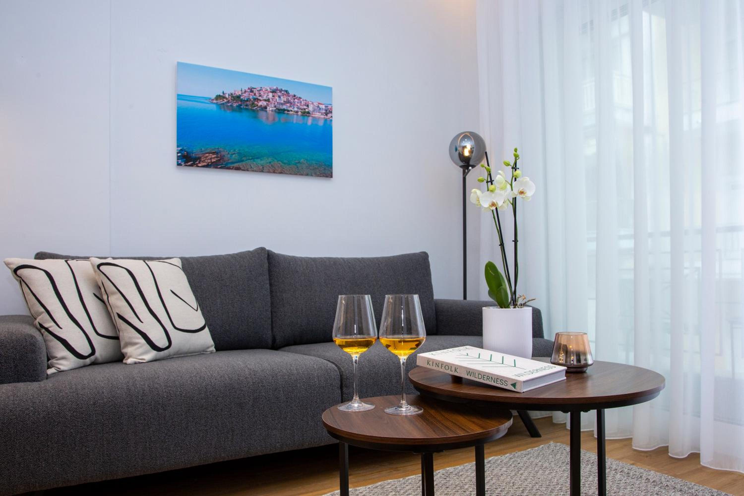 Arc Residence Maisonette