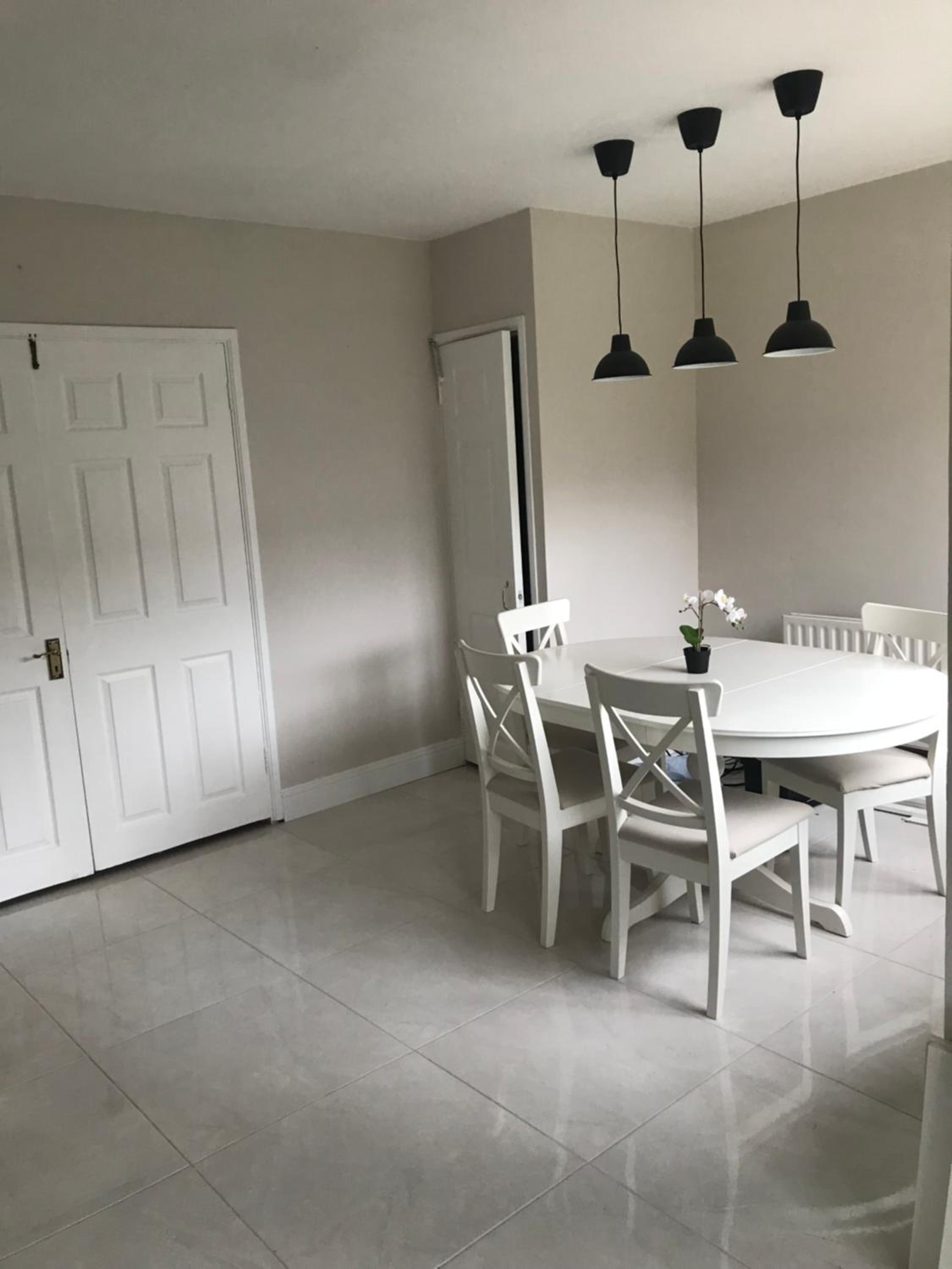 Warm and newly renovated 3 bedroom home