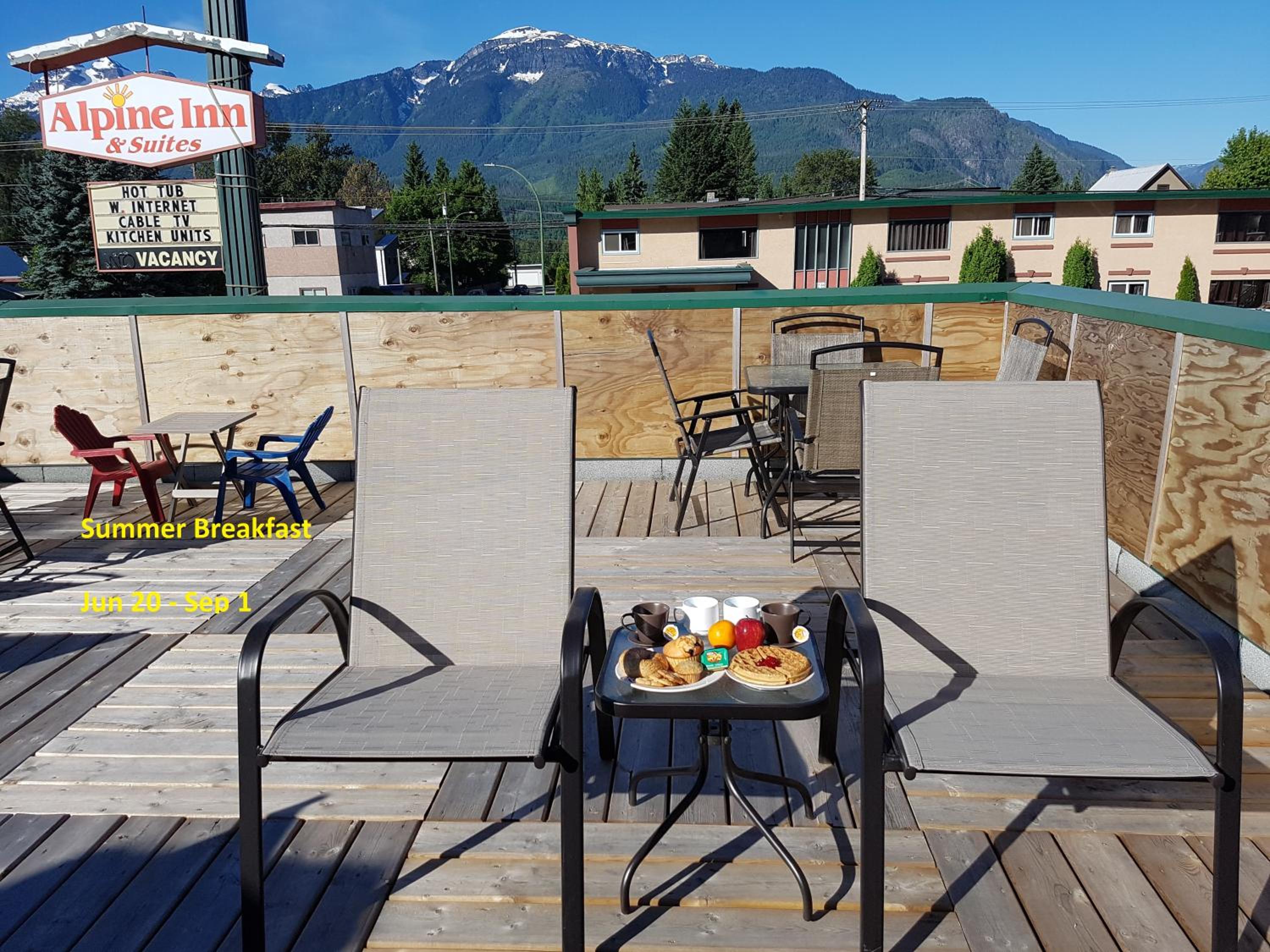 Alpine Inn & Suites