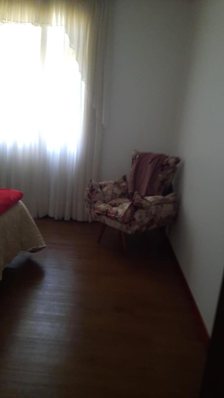 Apto Mozzafiato 2 Quartos no Centro