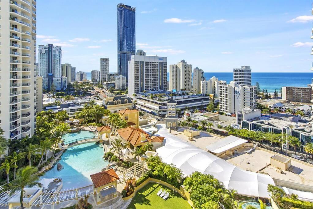 Bliss At The Towers - Surfers Central!