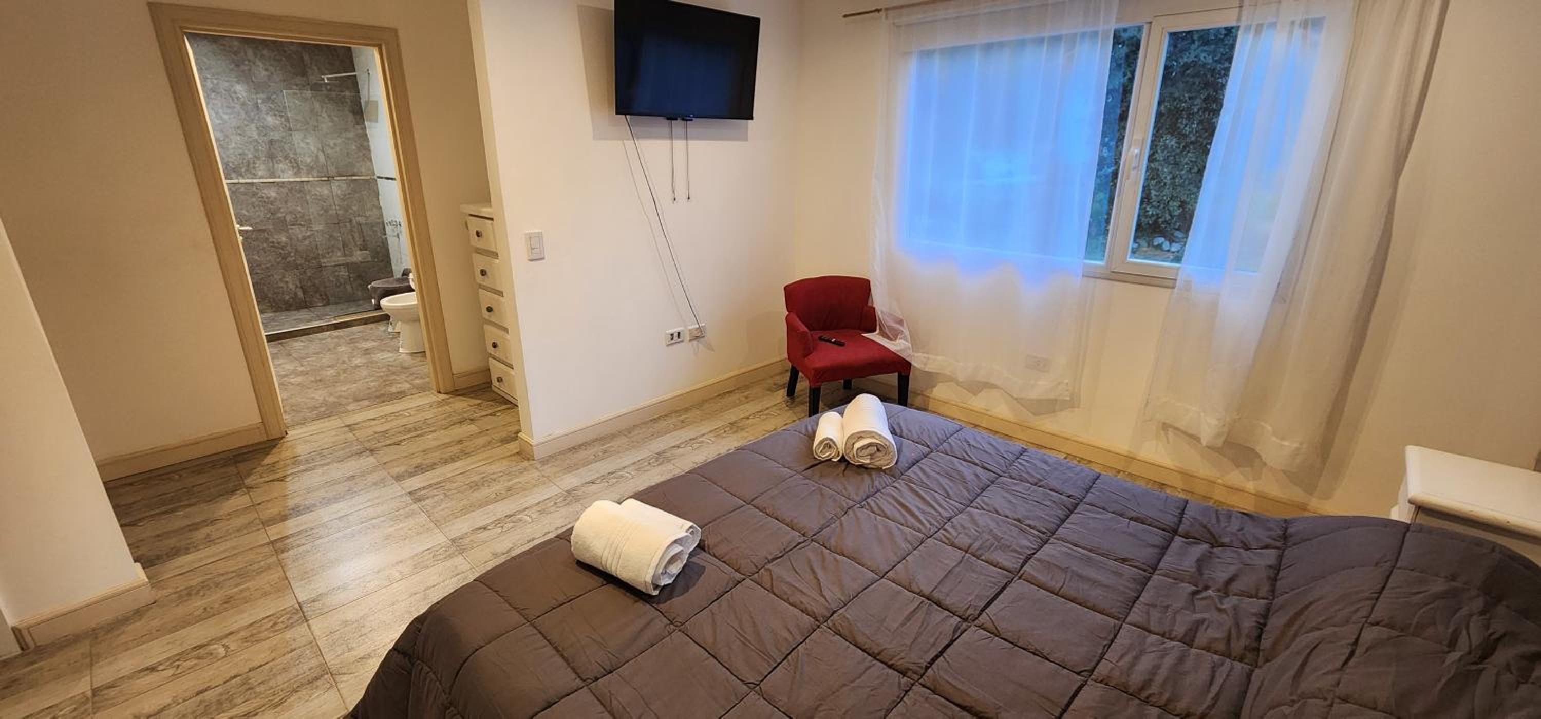 La cascada suites