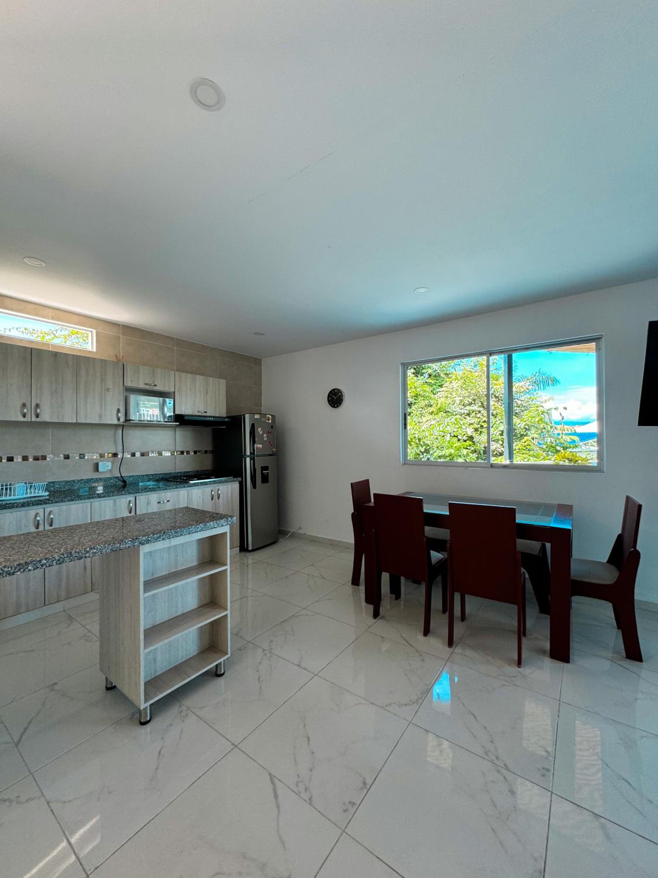 Penthouse + Jacuzzi privado en Anapoima.